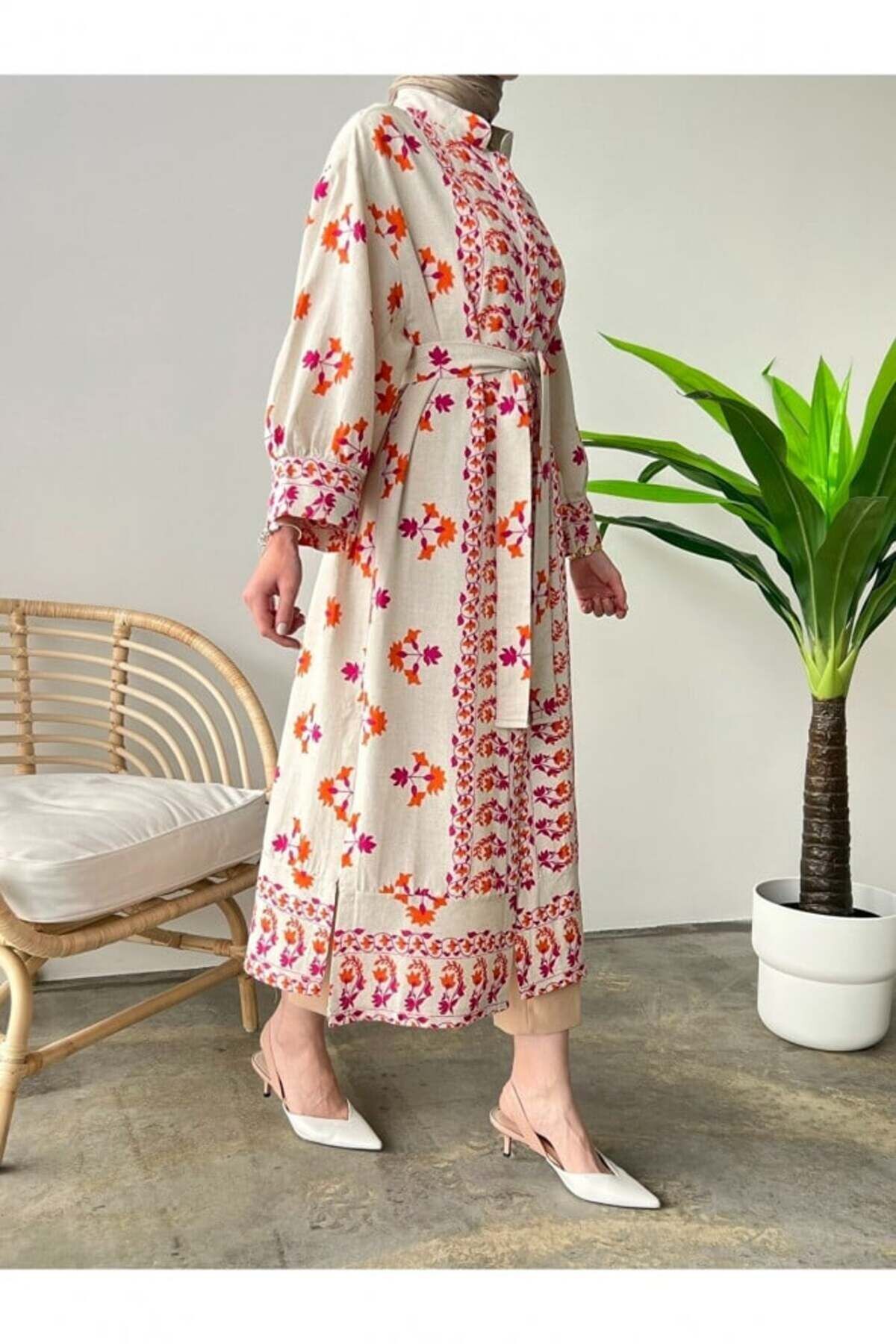 Lavanta Tekstil Çiçek Baskılı Tesettür Kimono Elbise Bej Keten - Turuncu