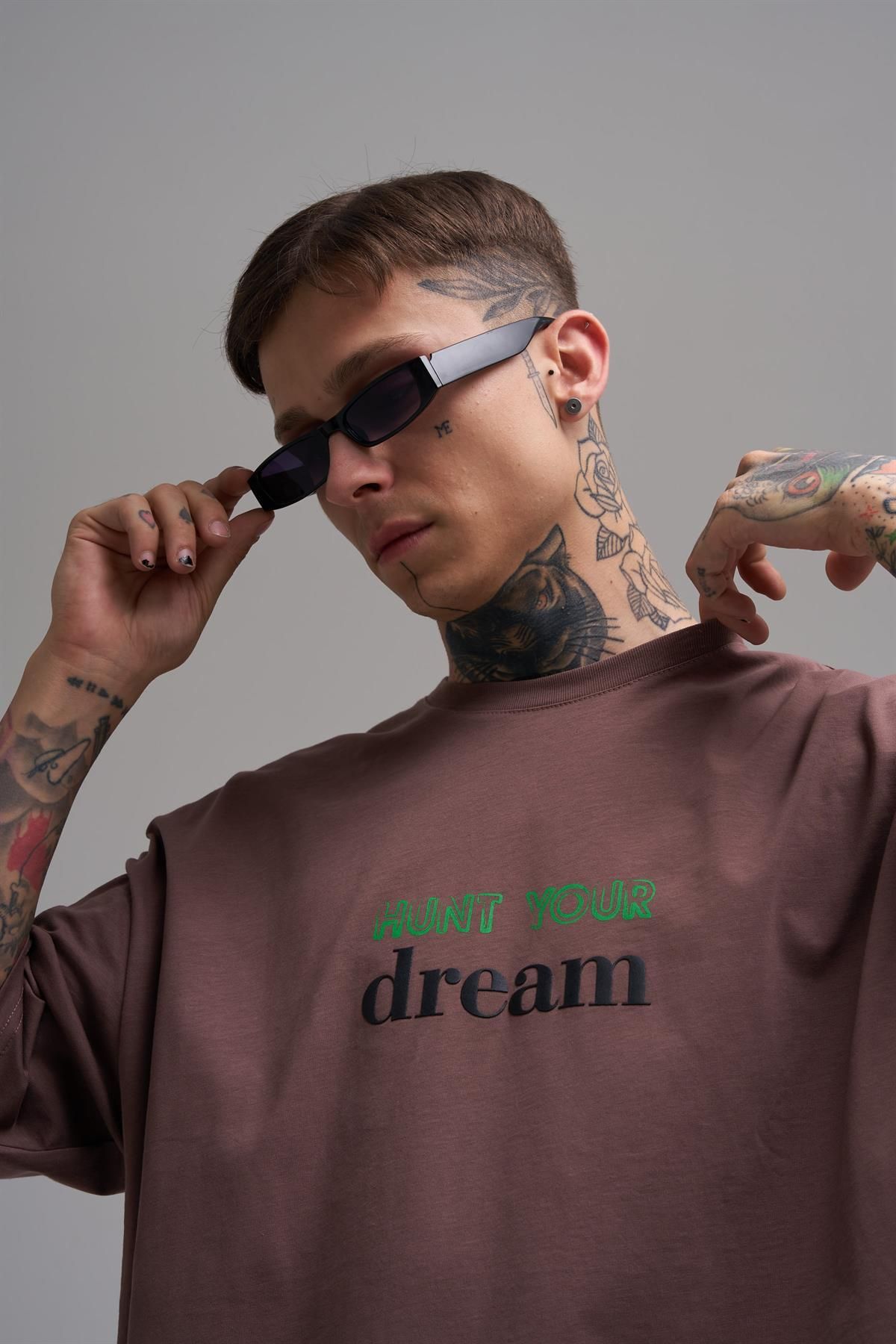 Machinist Erkek Hunt Your Dream Baskılı Pamuklu Oversize Mürdüm Tişört