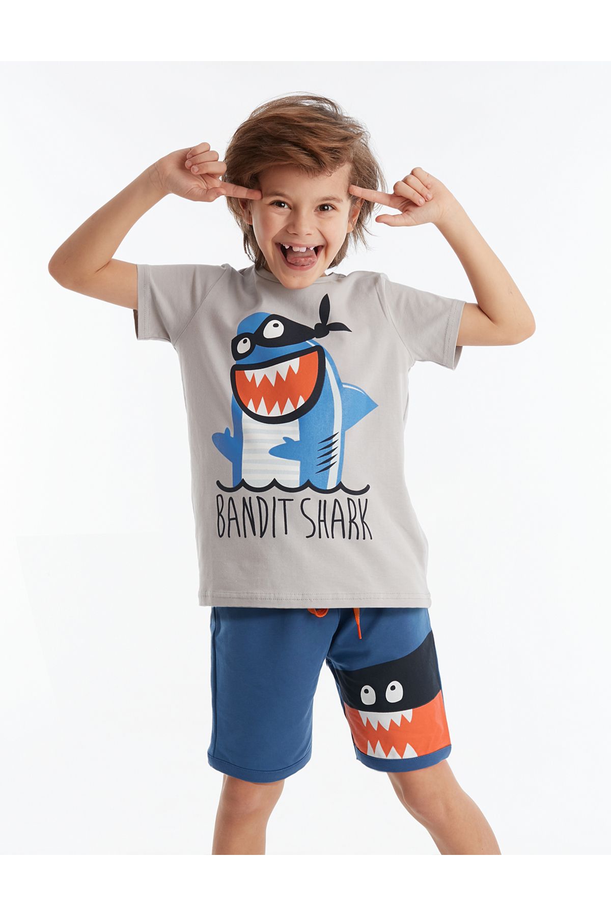 Denokids Bandit Shark Erkek Çocuk T-shirt Şort Takım