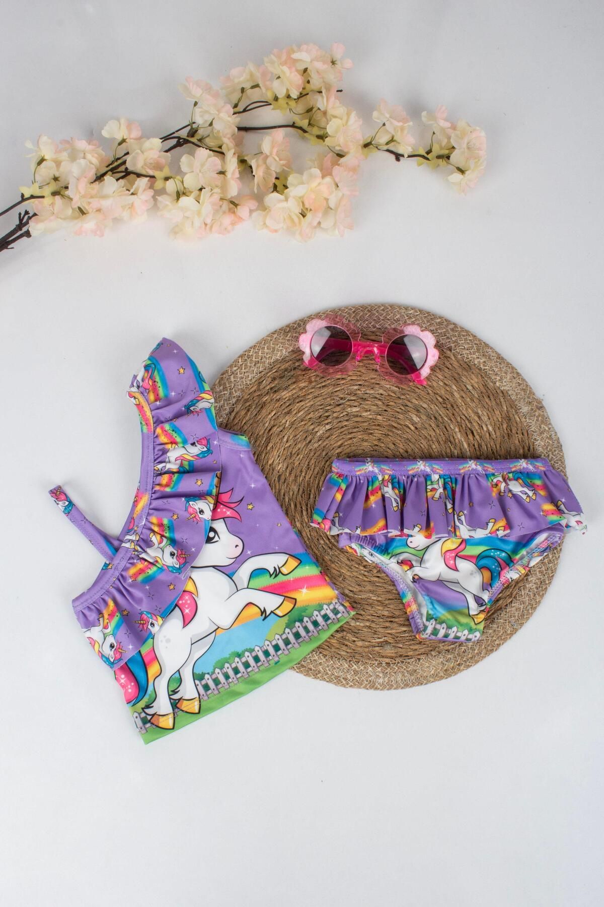 TRENDİMİZBİR Unicorn Baskılı Fırfır Detaylı Kız Çocuk Bikini Takımı