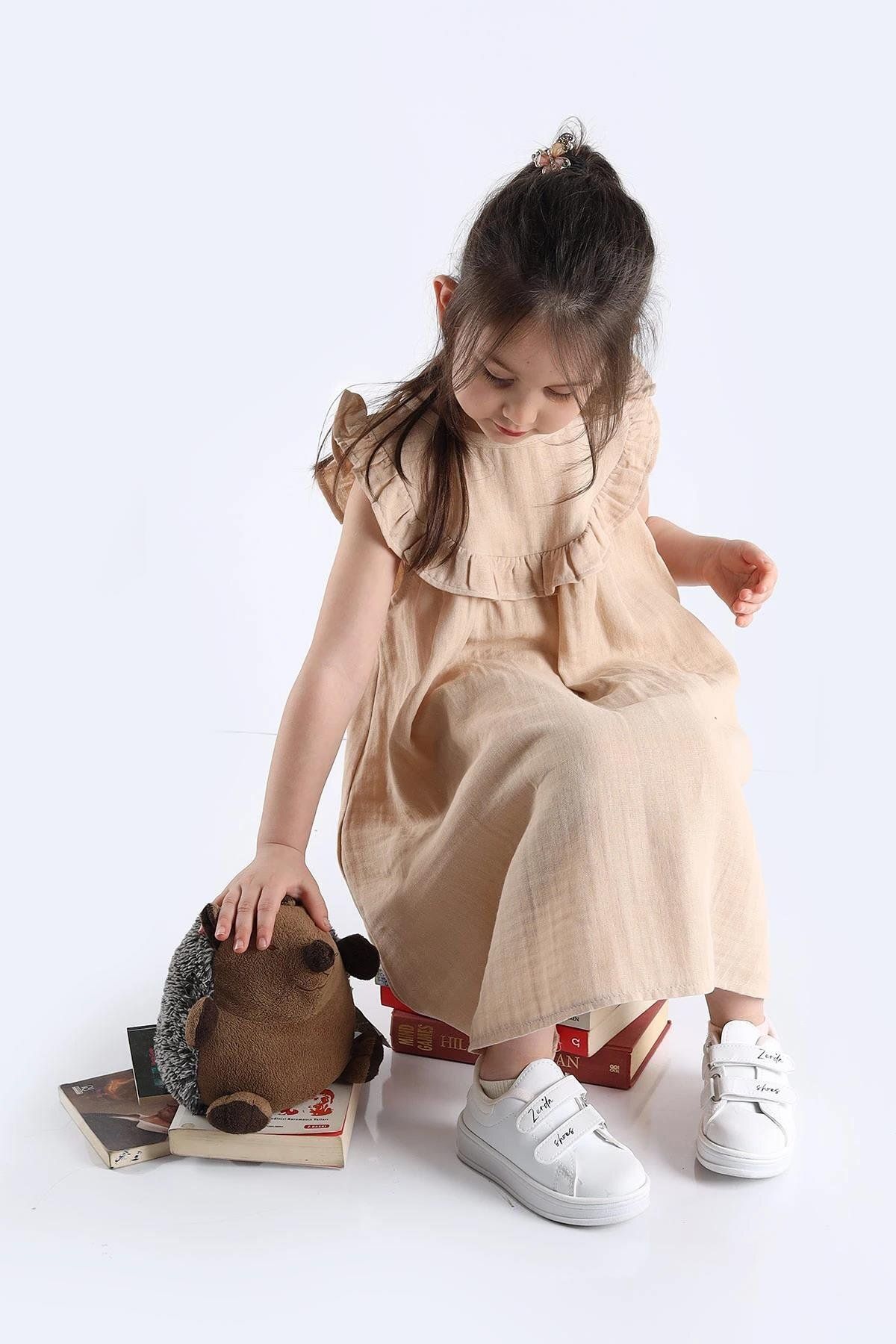 TRENDİMİZBİR Kız Çocuk Fırfırlı Düğmeli Müslin Elbise