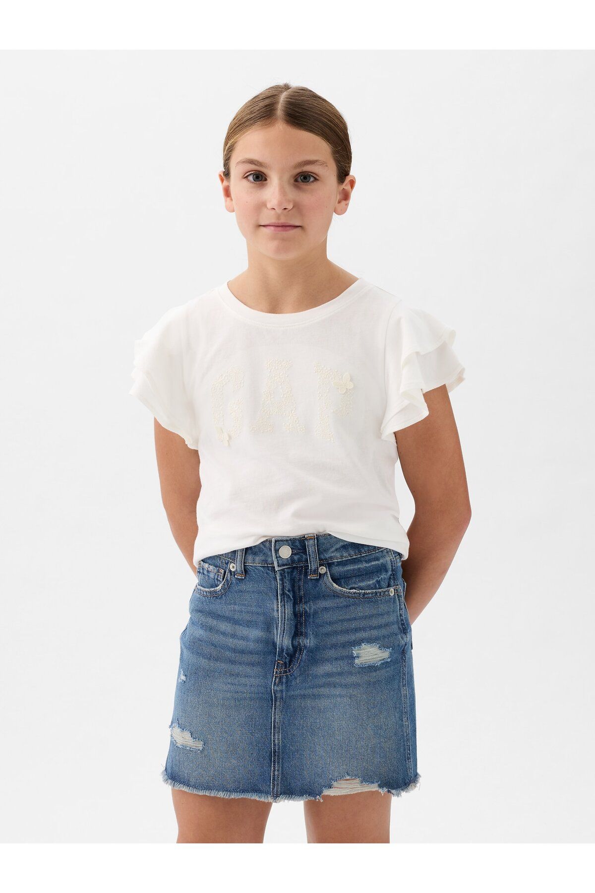 GAP Kız Çocuk Kırık Beyaz Fırfır Kollu Gap Logo T-Shirt