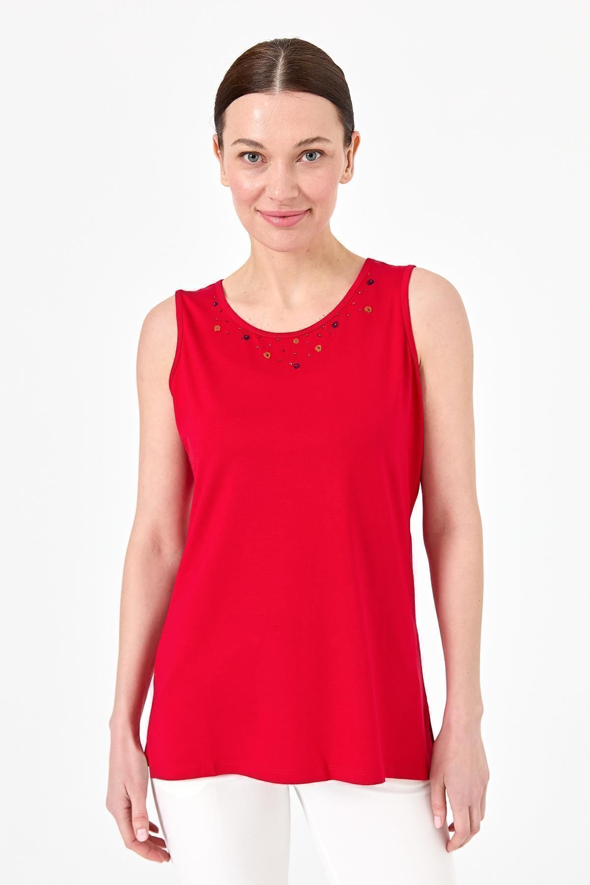 Desen Triko Kadın Sıfır Yaka I?şlemeli Askılı Penye T-shirt K.kırmızı