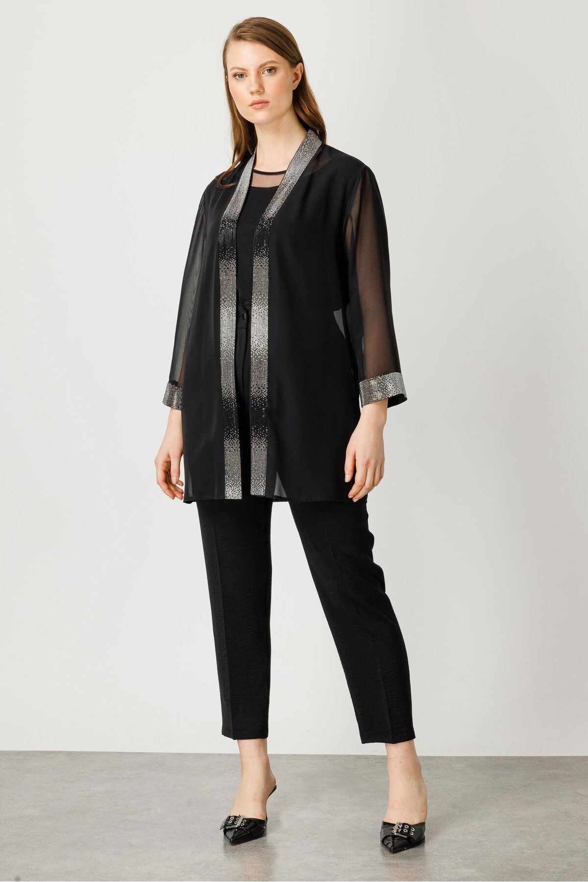Moda İlgi Modailgi  Yakası ve Kol Manşeti Taşlı İkili Şifon Tunik Siyah
