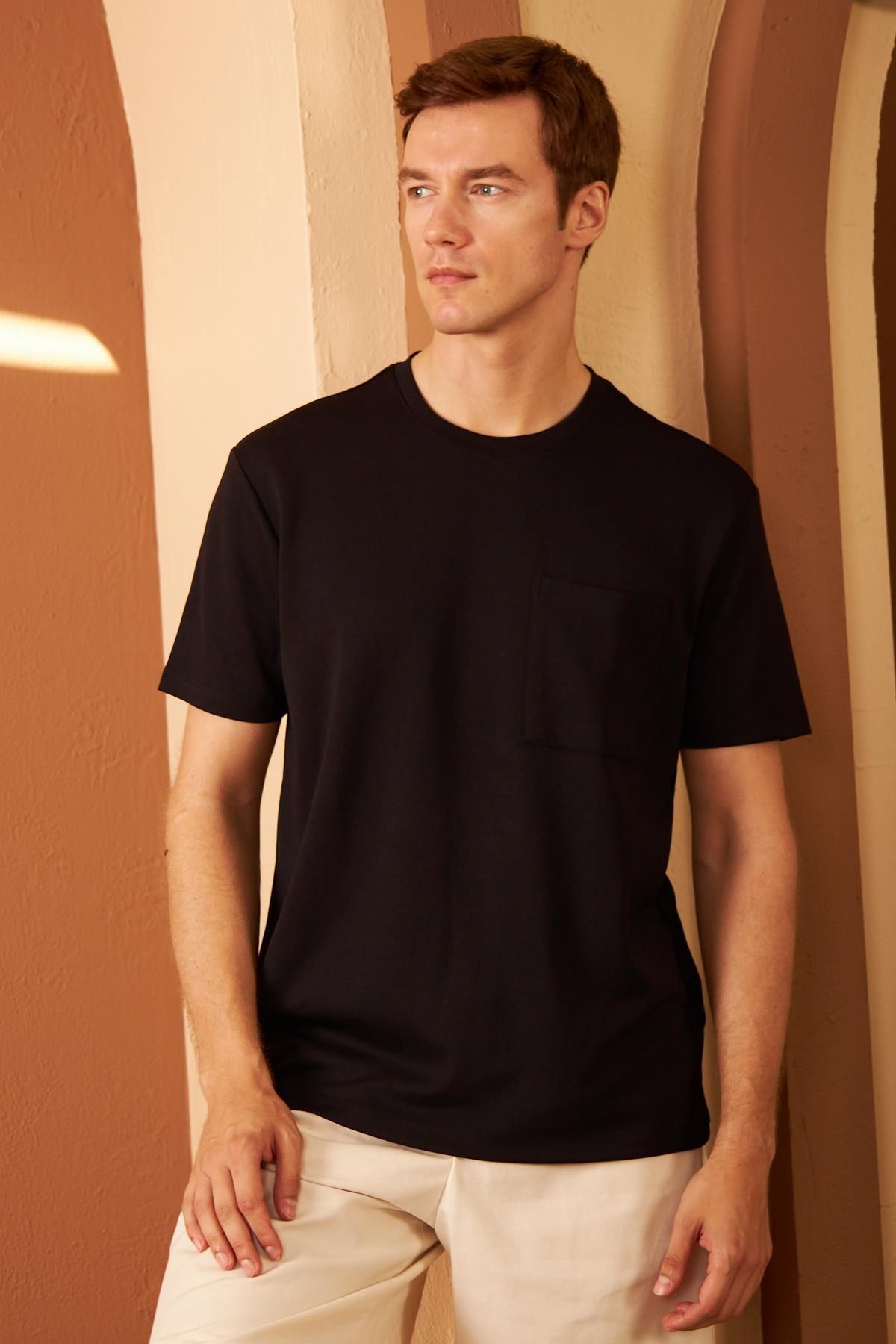 odelon Erkek Comfort Fit Cepli T-Shirt Siyah MARS25