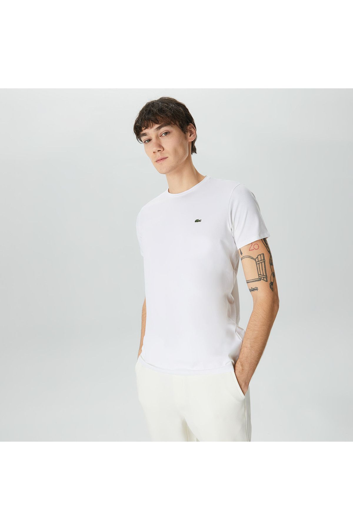 Lacoste Erkek Slim Fit Bisiklet Yaka Beyaz T-shirt