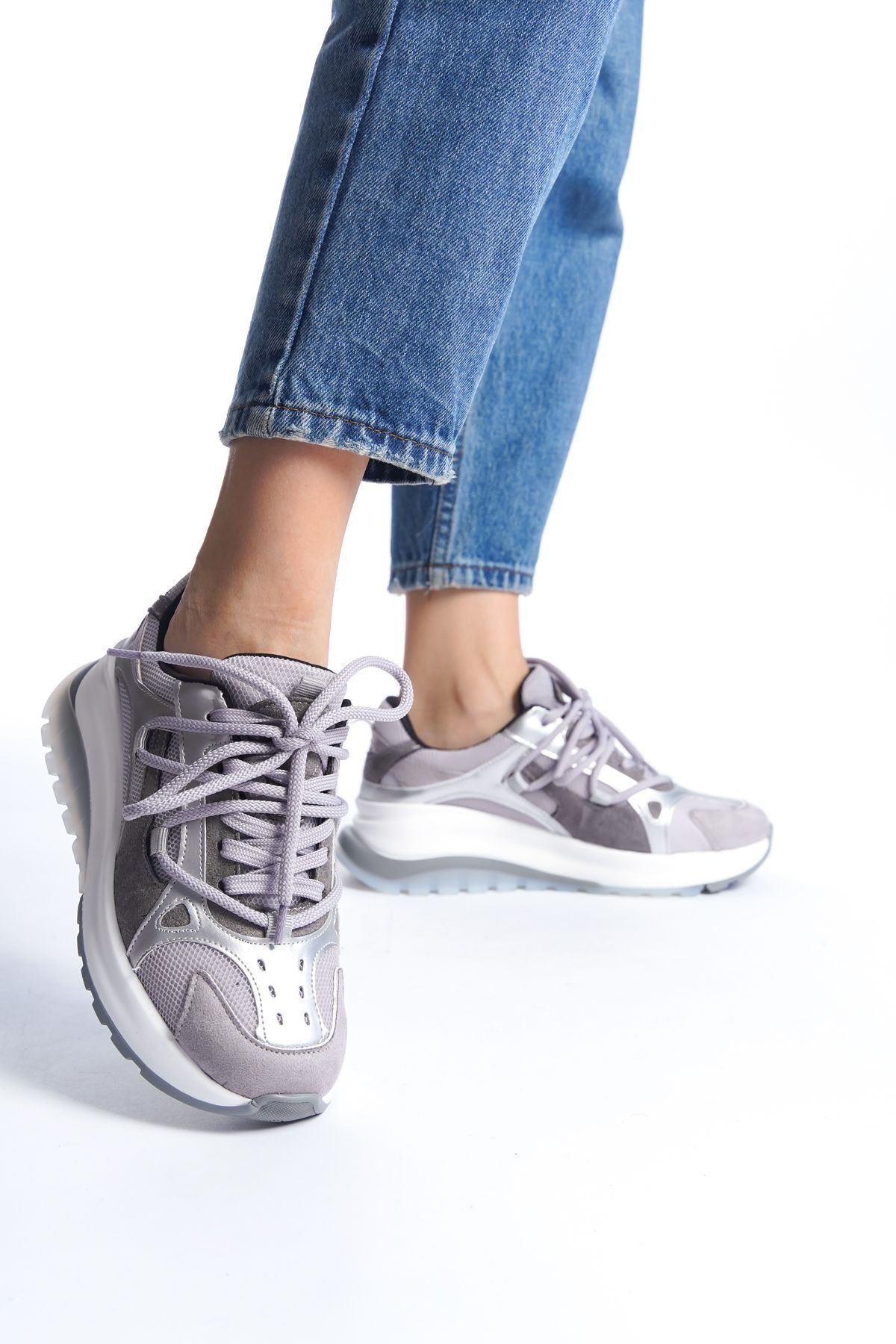 Limeo Gri Fileli Geliştirilmiş Comfort Taban Bağcıklı Günlük Kadın Sneaker Spor Ayakkabı