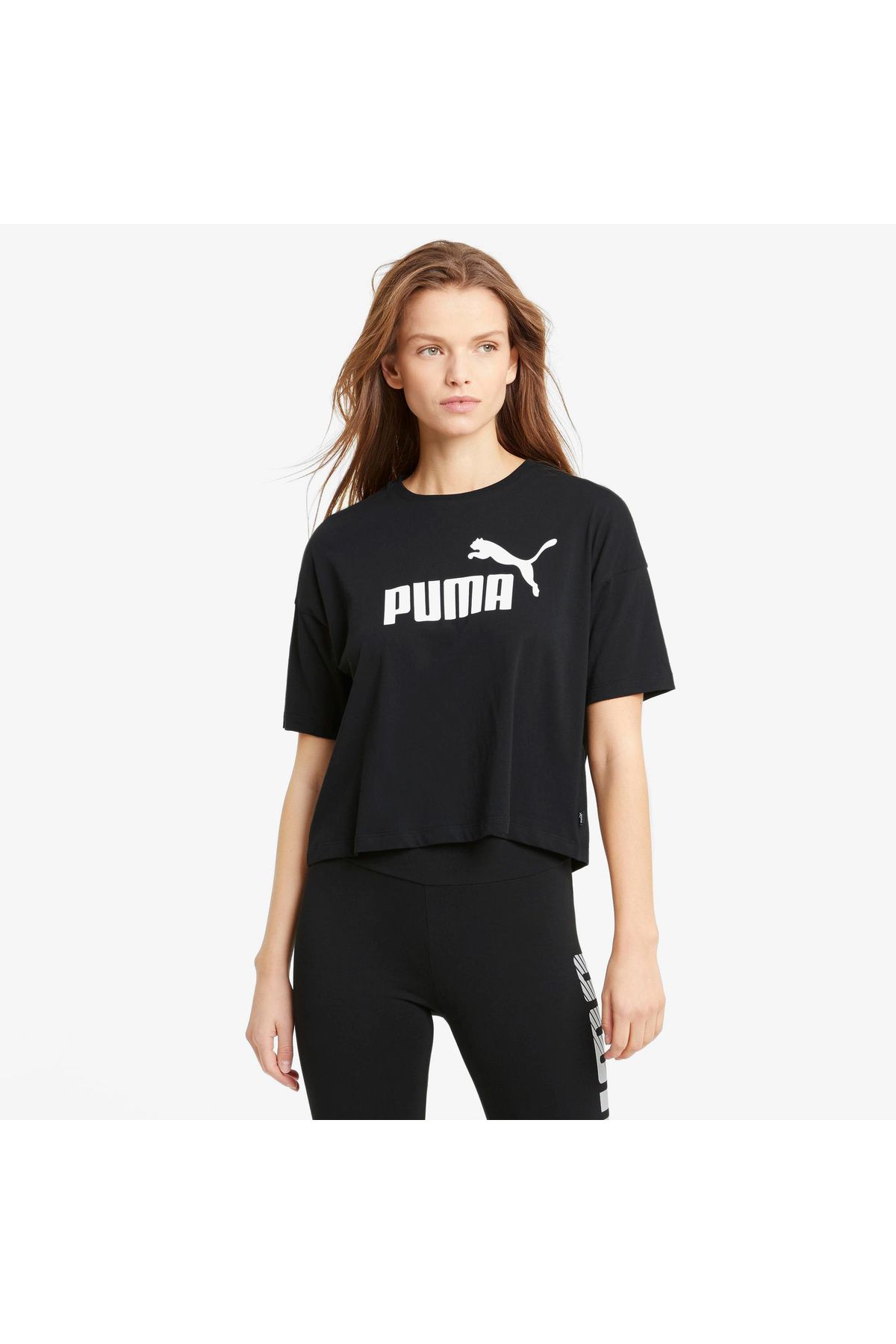 Puma Ess Cropped Logo Light Straw Kadın Siyah Günlük T-shirt