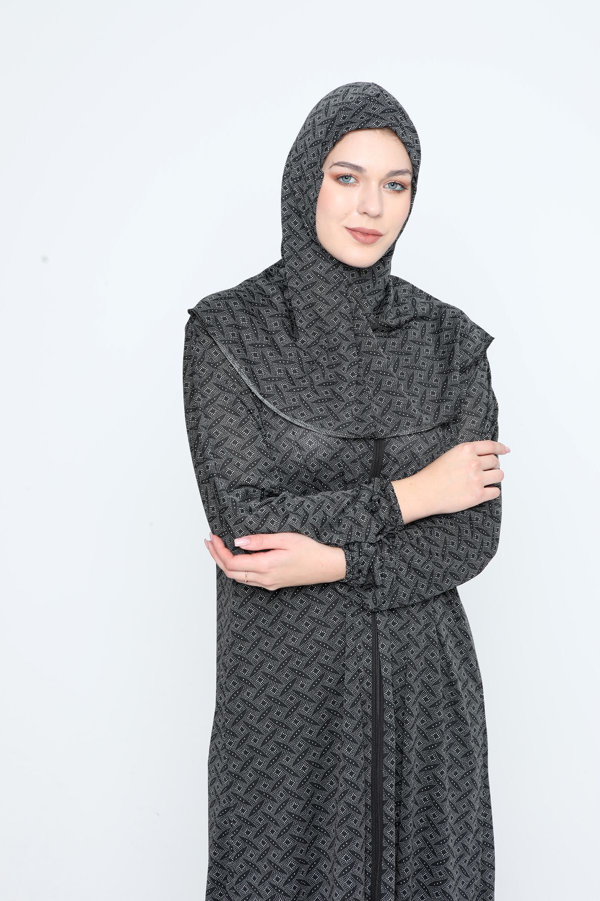 Kutay Collection Tek Parça Başörtülü Kadın Yazlık Namaz Elbisesi