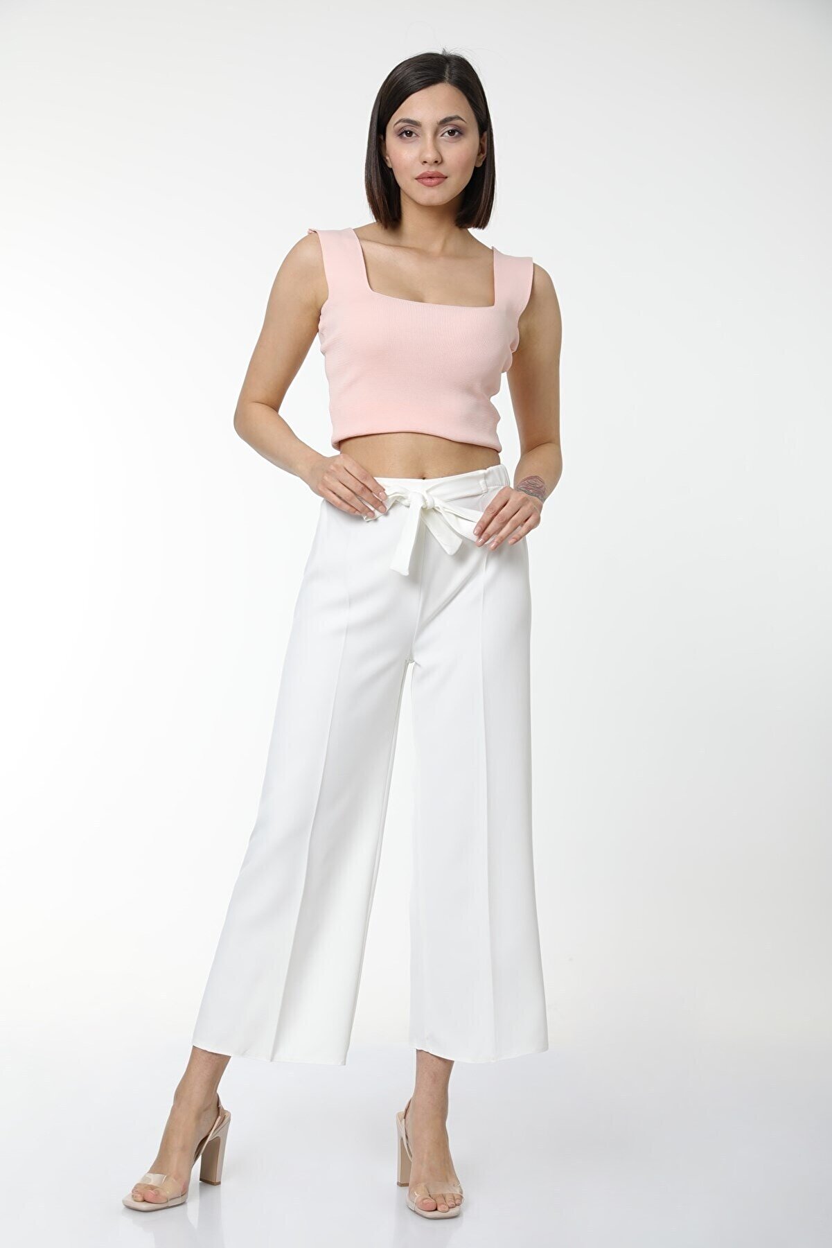 Essah Moda Kadın Beyaz Kuşaklı Geniş Paça Pantolon - Me000449