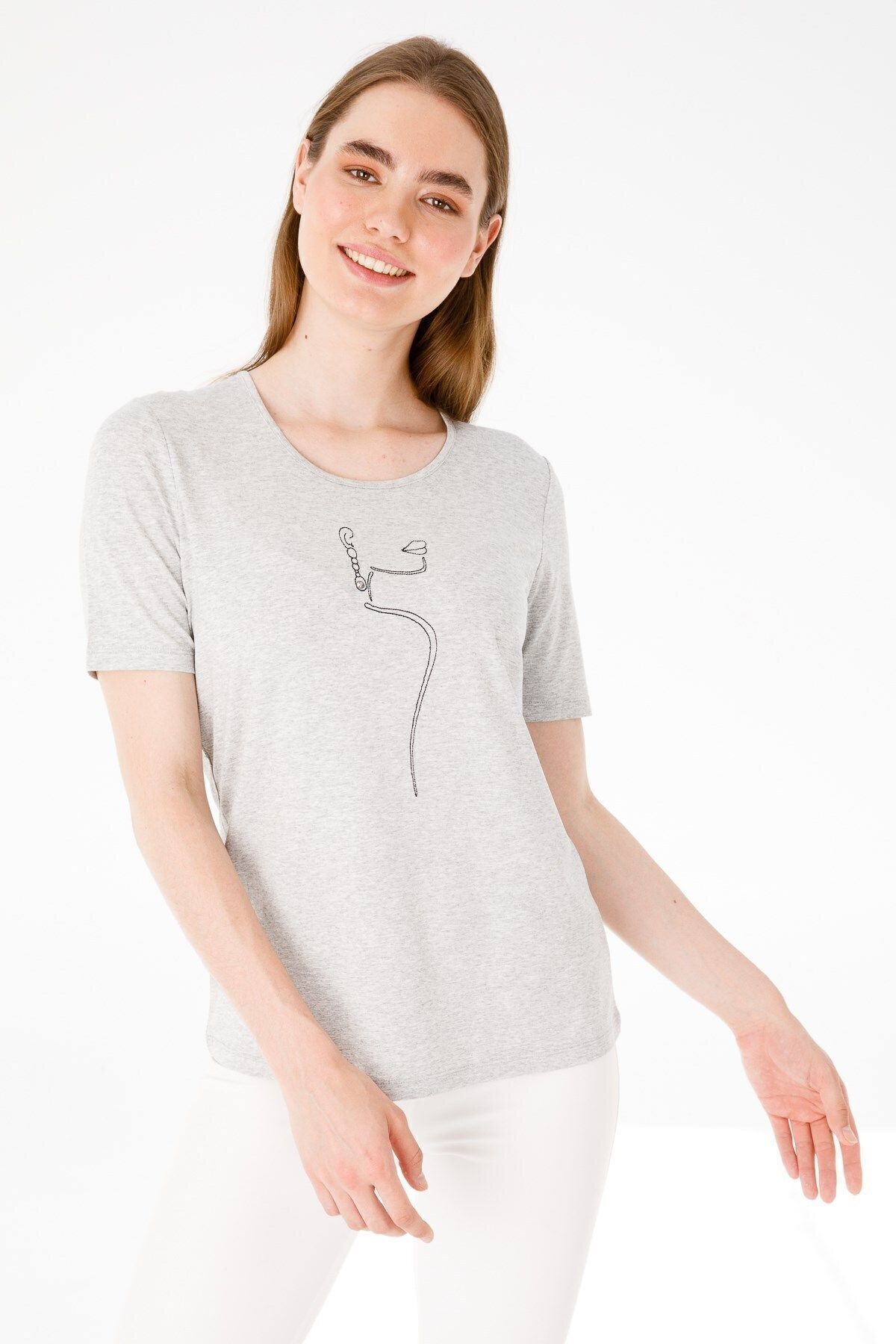 Desen Triko Kadın Sıfır Yaka Kısa Kol Siluet Nakışlı Penye T-shirt G.melanj