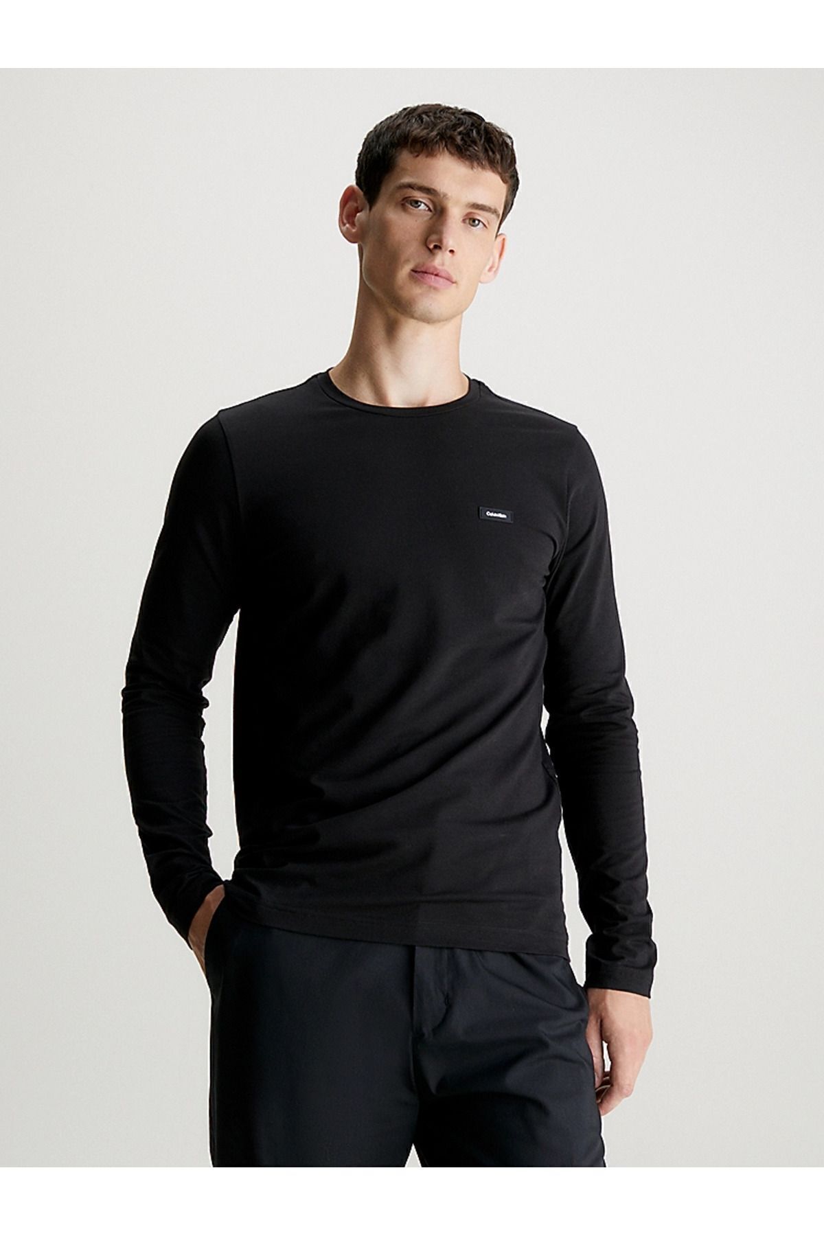 Calvin Klein Erkek Marka Logolu Pamuklu Günlük Kullanım Siyah T-Shirt K10K112725-BEH