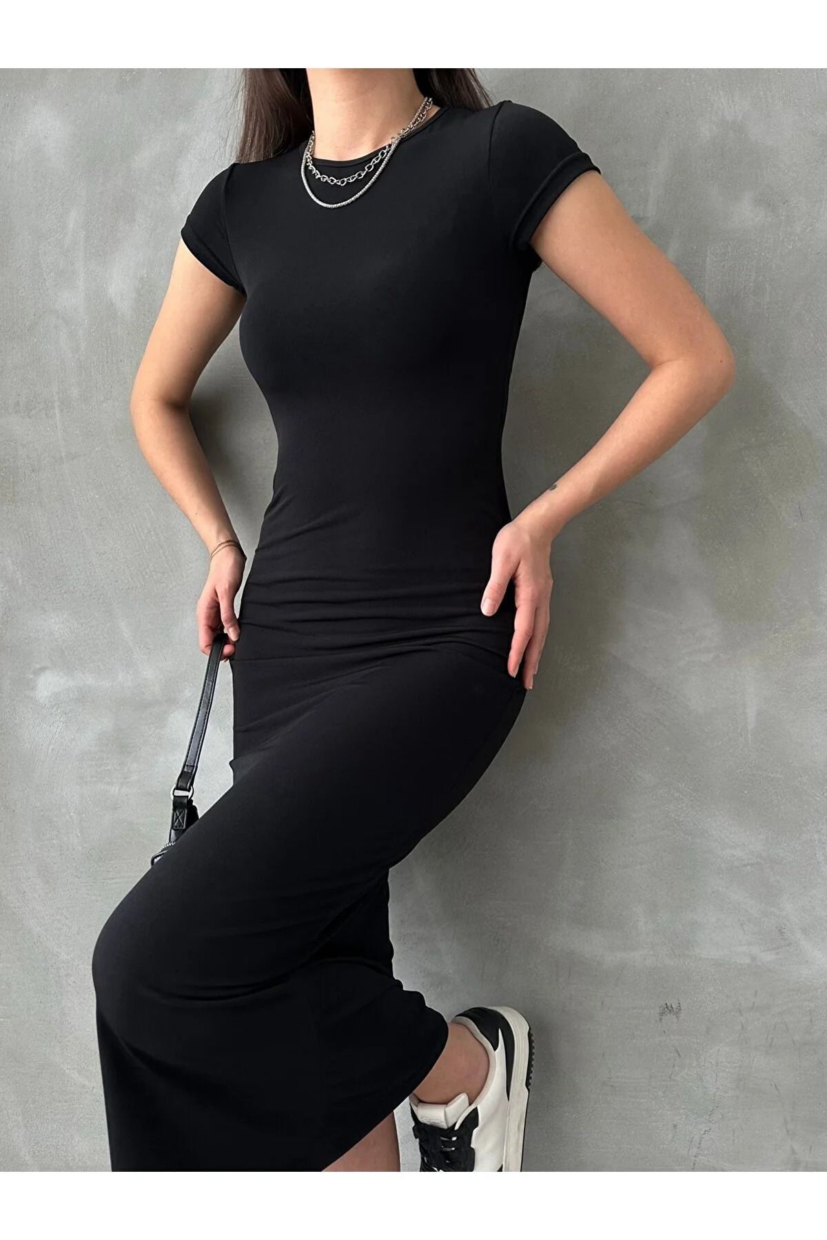Cistern İstanbul Kadın Siyah Bisiklet Yaka Kısa Kollu Maxi Yazlık Elbise
