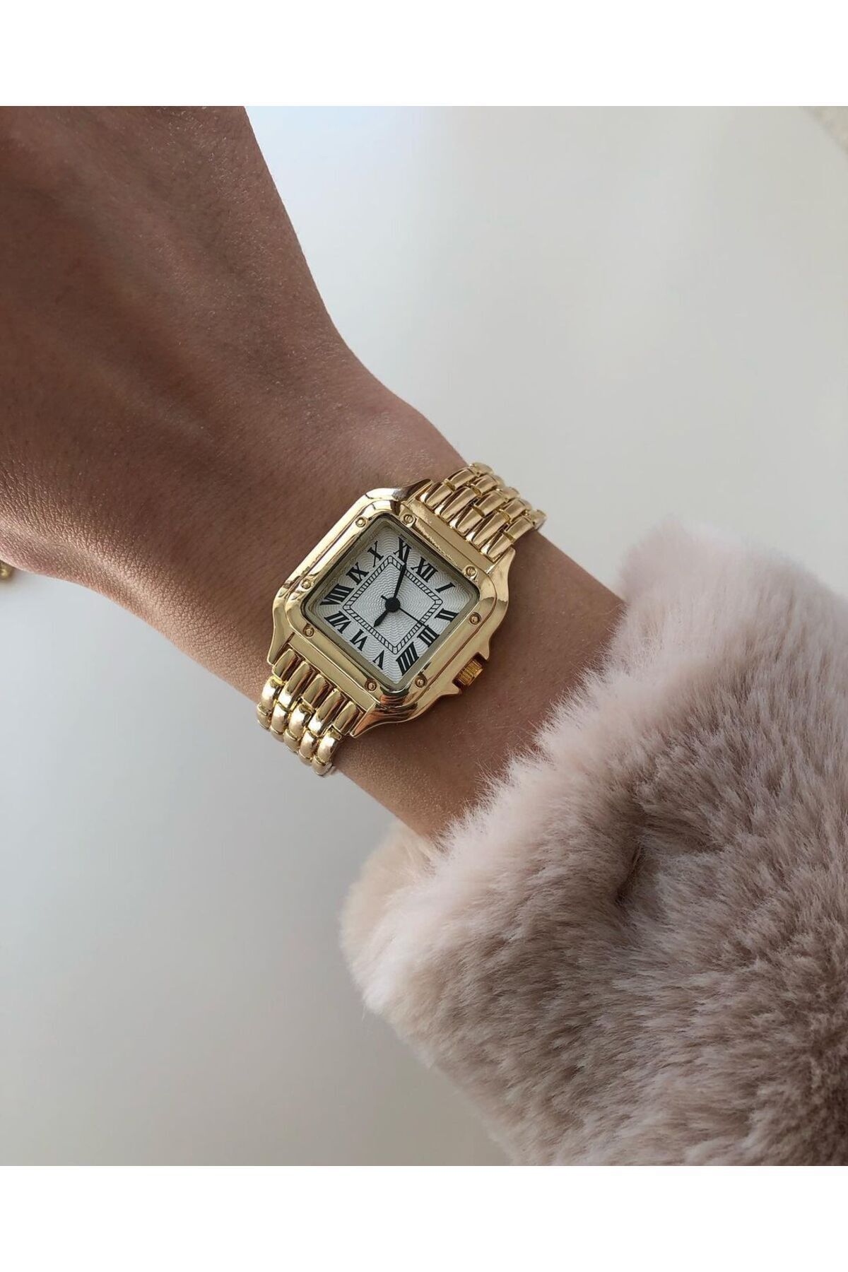 ÇENÇEN Gold Renk Roma Rakamlı Kare Cartier Model Taşsız Kadın Kol Saati