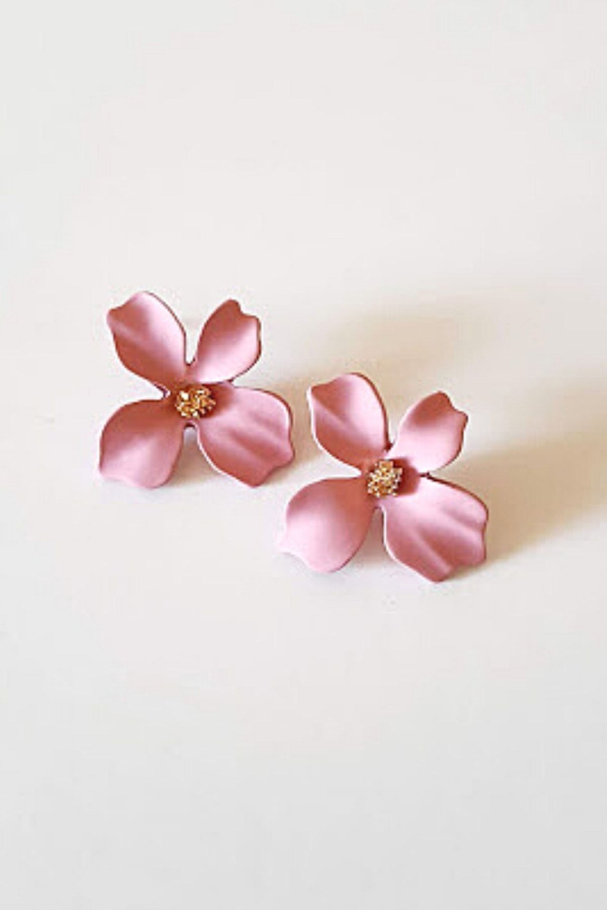 PETEK AKSESUAR Mini Çiçek Küpe Gül Kurusu