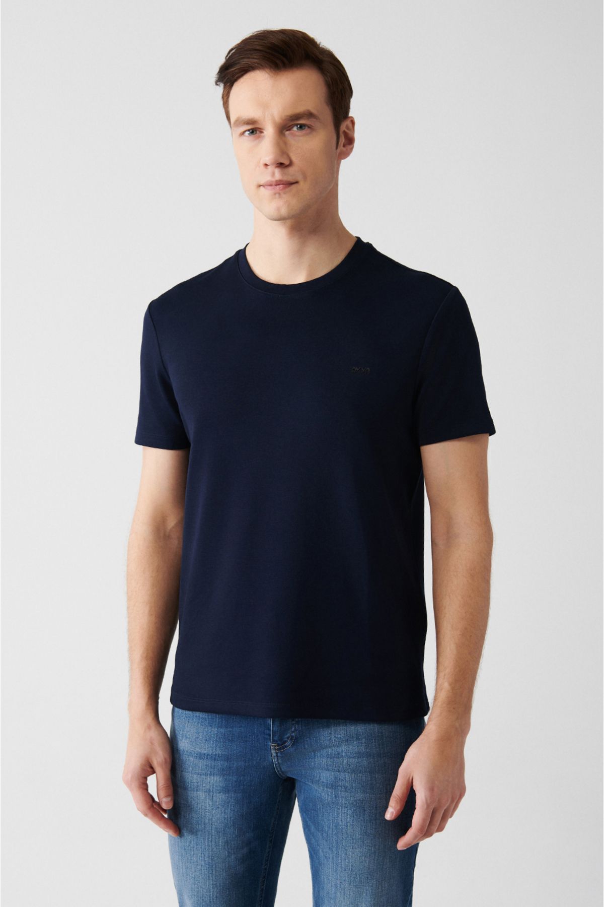 Avva Erkek Lacivert Ütü Gerektirmeyen Arkası Baskılı Yumuşak Tuşeli Regular Fit T-shirt A31y1000