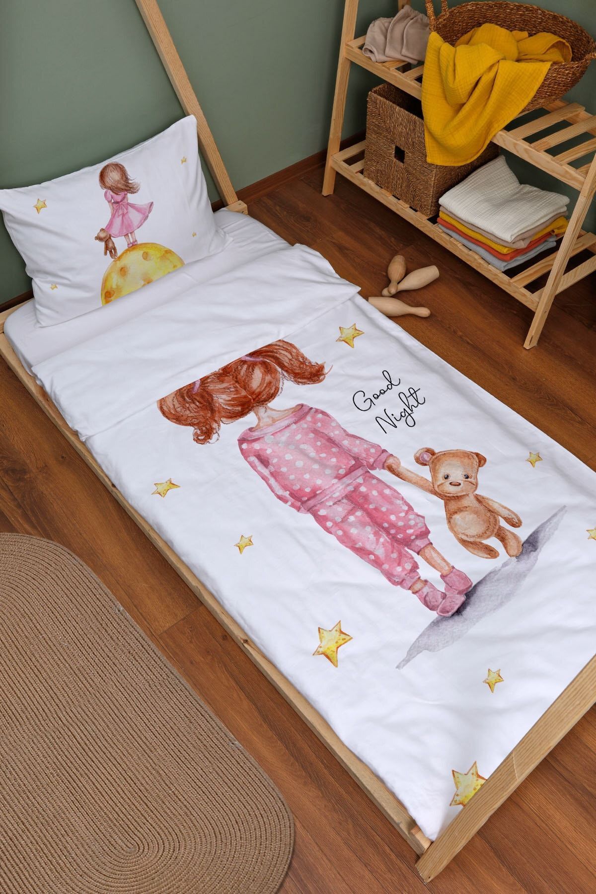 Tuğba Kuğu Organik Montessori Nevresim Takımı (100X200) - Young Serisi - Pembe Pijamalı Kız