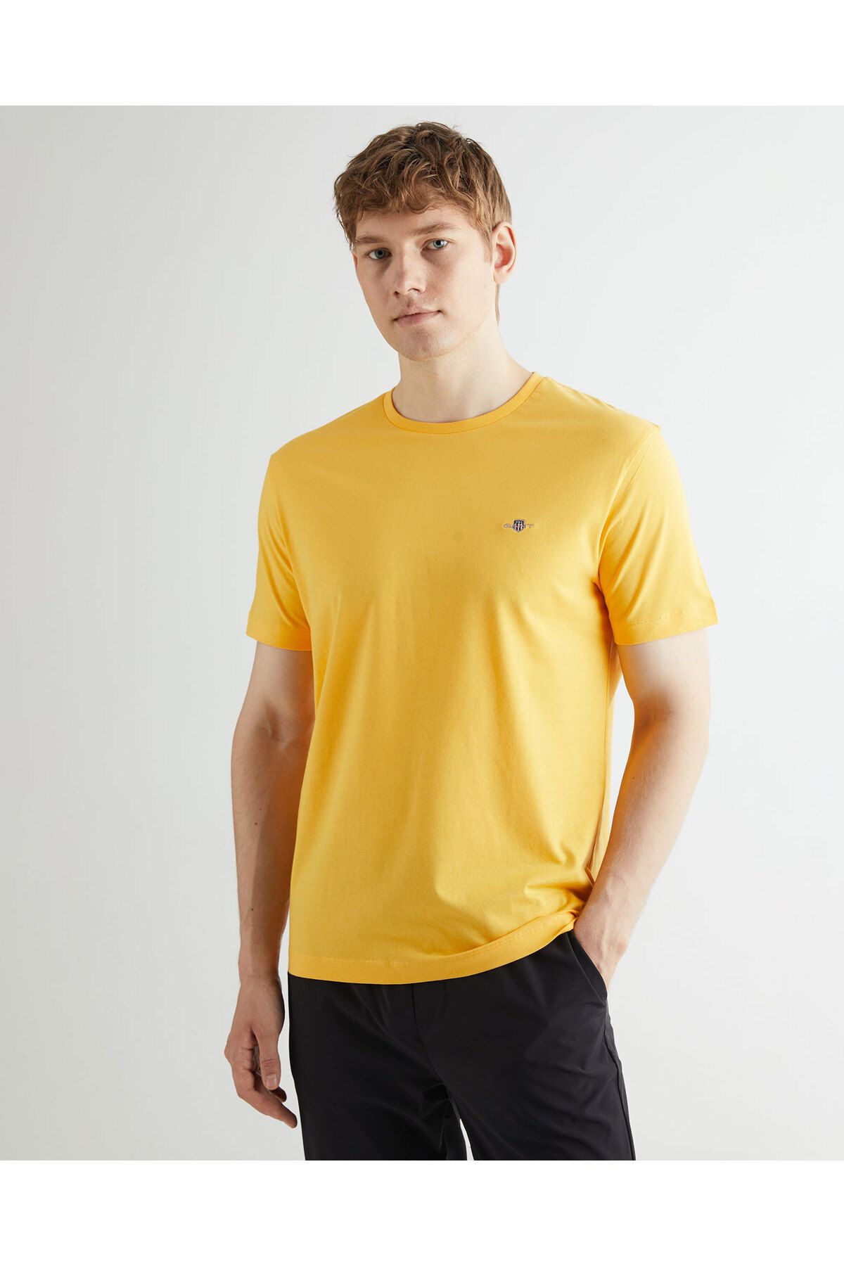 Gant Erkek Sarı Regular Fit Bisiklet Yaka Logolu T-shirt