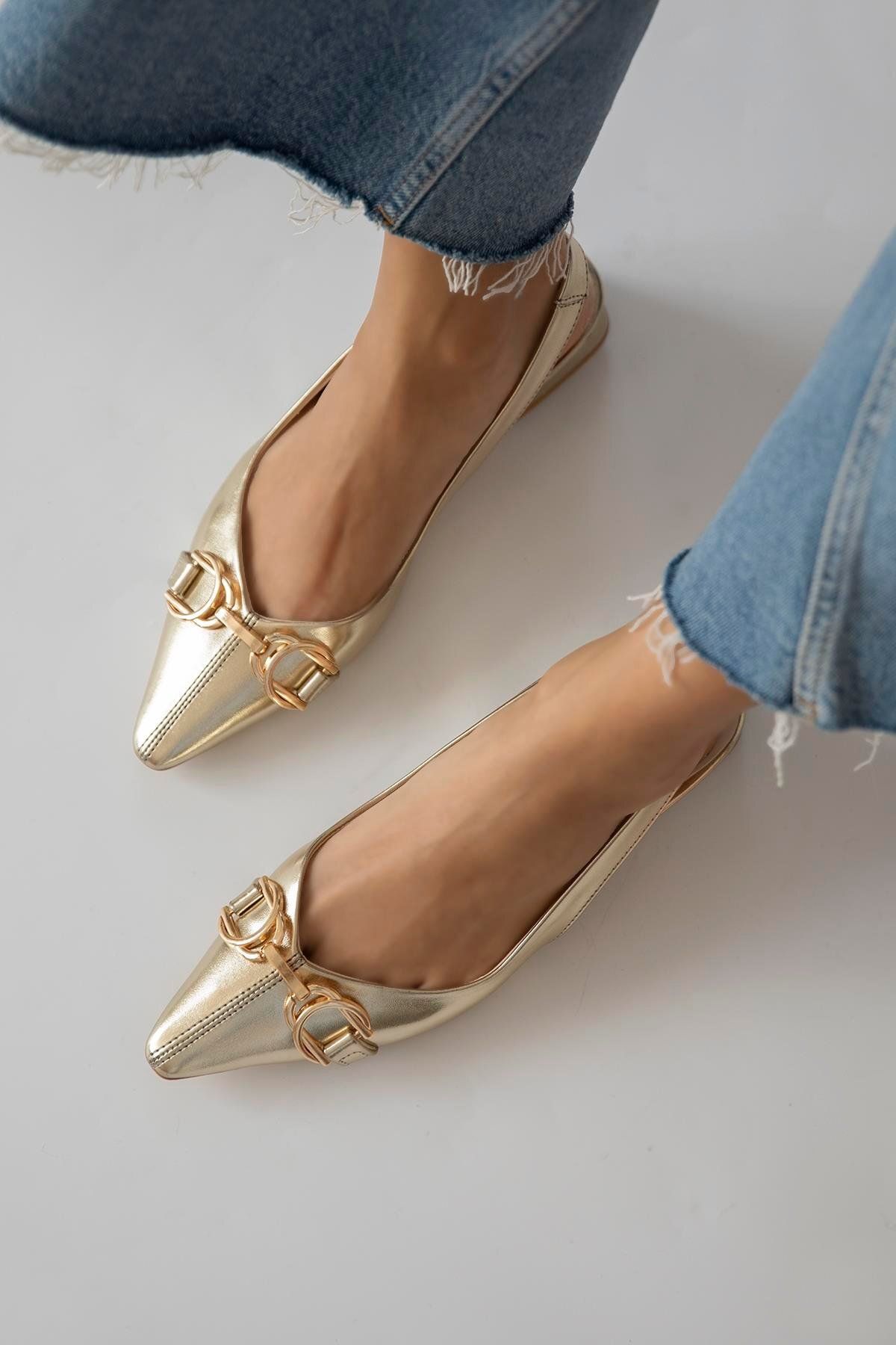 Straswans Suzi   Kadın Toka Detay  Deri   Ayakkabı Altın