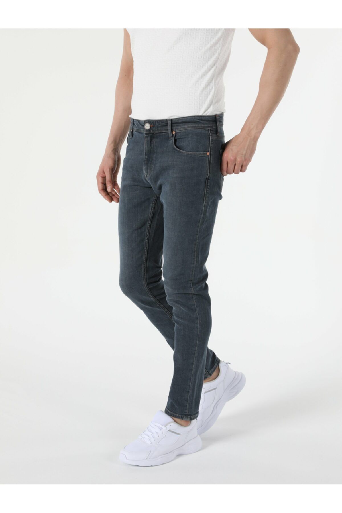 Colin’s ERKEK 041 Danny Düşük Bel Dar Paça Slim Fit Jean Erkek Jean Pantolon CL1055441