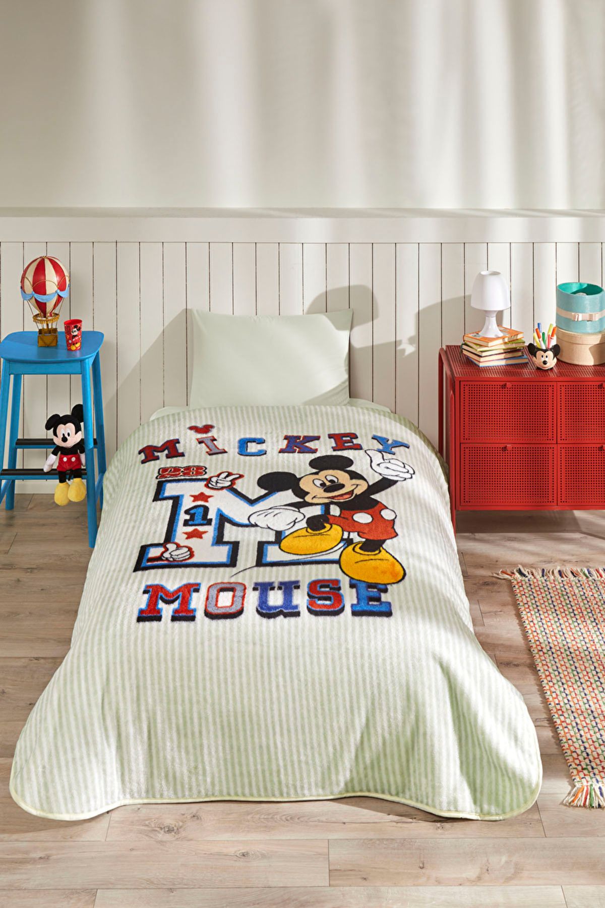 Özdilek Mickey Mouse College Disney Lisanslı Tek Kişilik Çocuk Battaniyesi 155x215 Cm