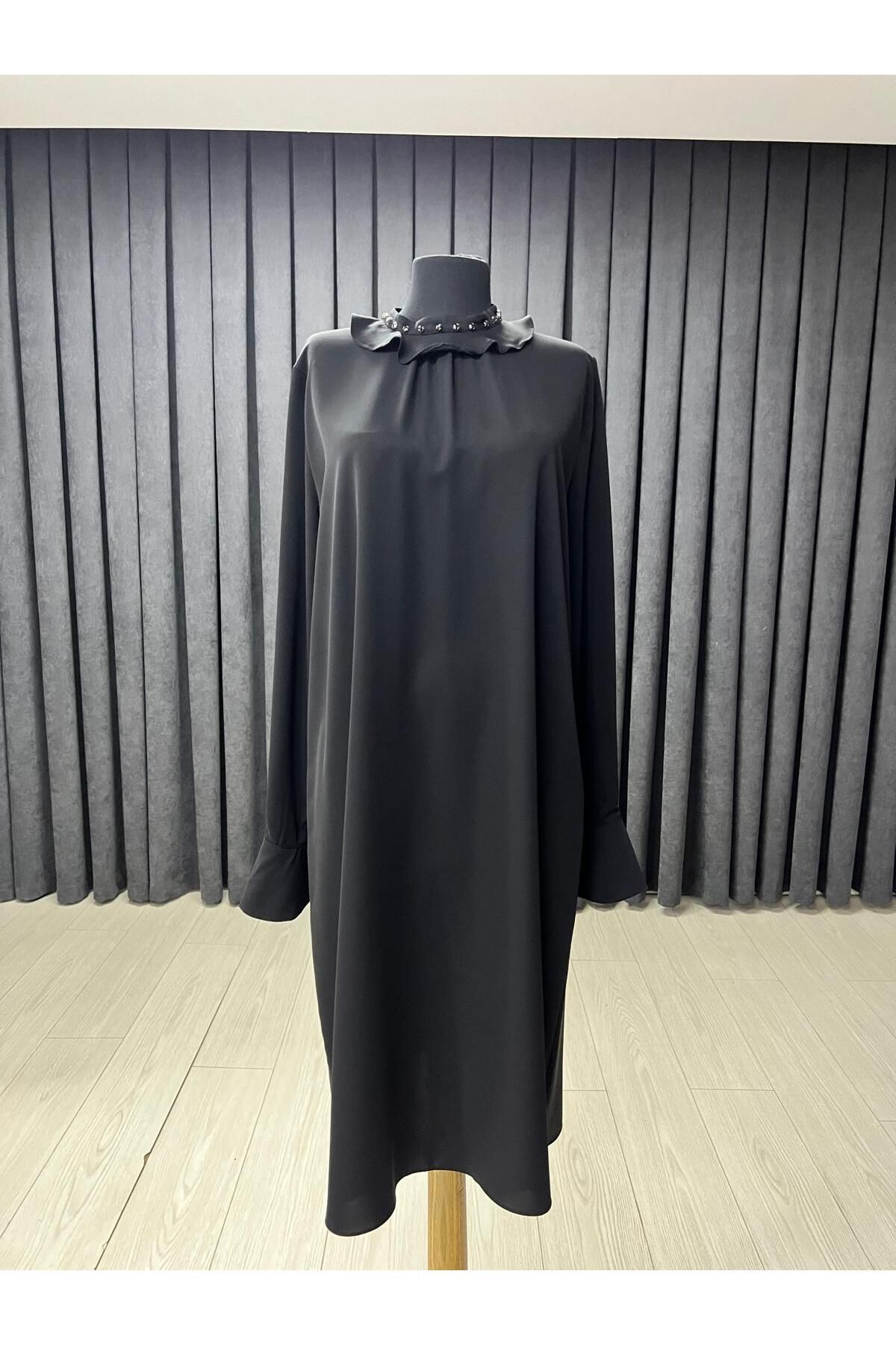 Tuğba Tunik