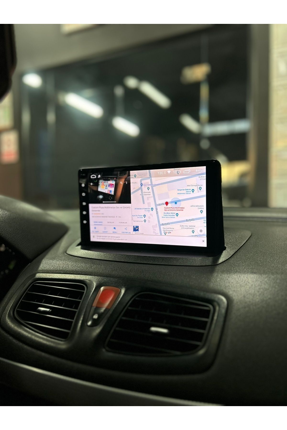 Custom Pluss Renault Fluence Çerçeveli Android 12 Multimedya Carplay 4gb Ram 64gb Hdd Navigasyon Ekran