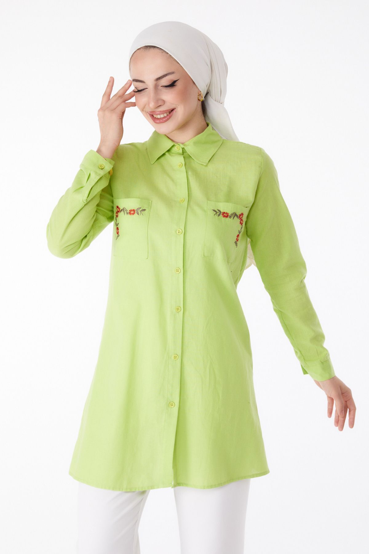 TOFİSA Düz Gömlek Yaka Kadın Yeşil Cep Nakış Detaylı Tunik - 13170