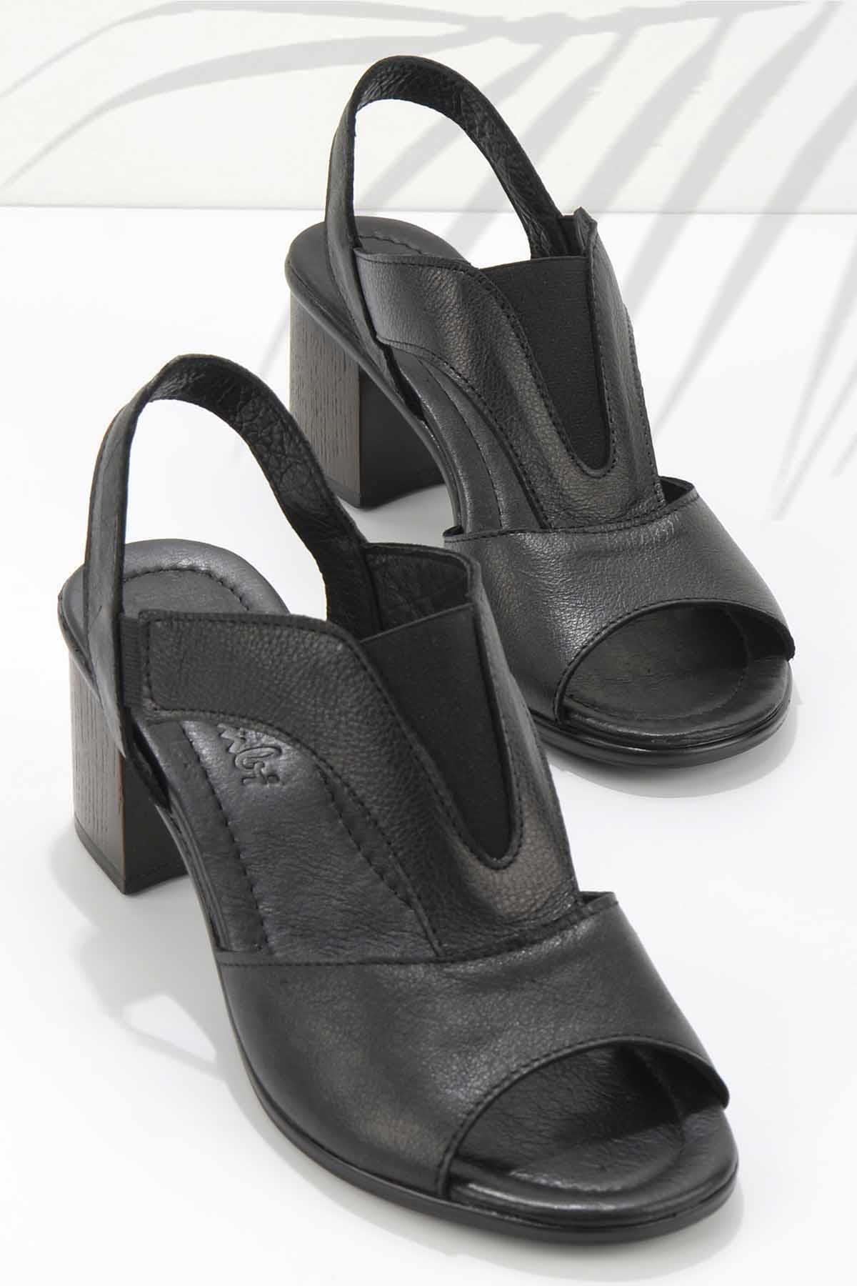 Bambi Siyah Hakiki Deri Kadın Klasik Topuklu Ayakkabı K05195260103