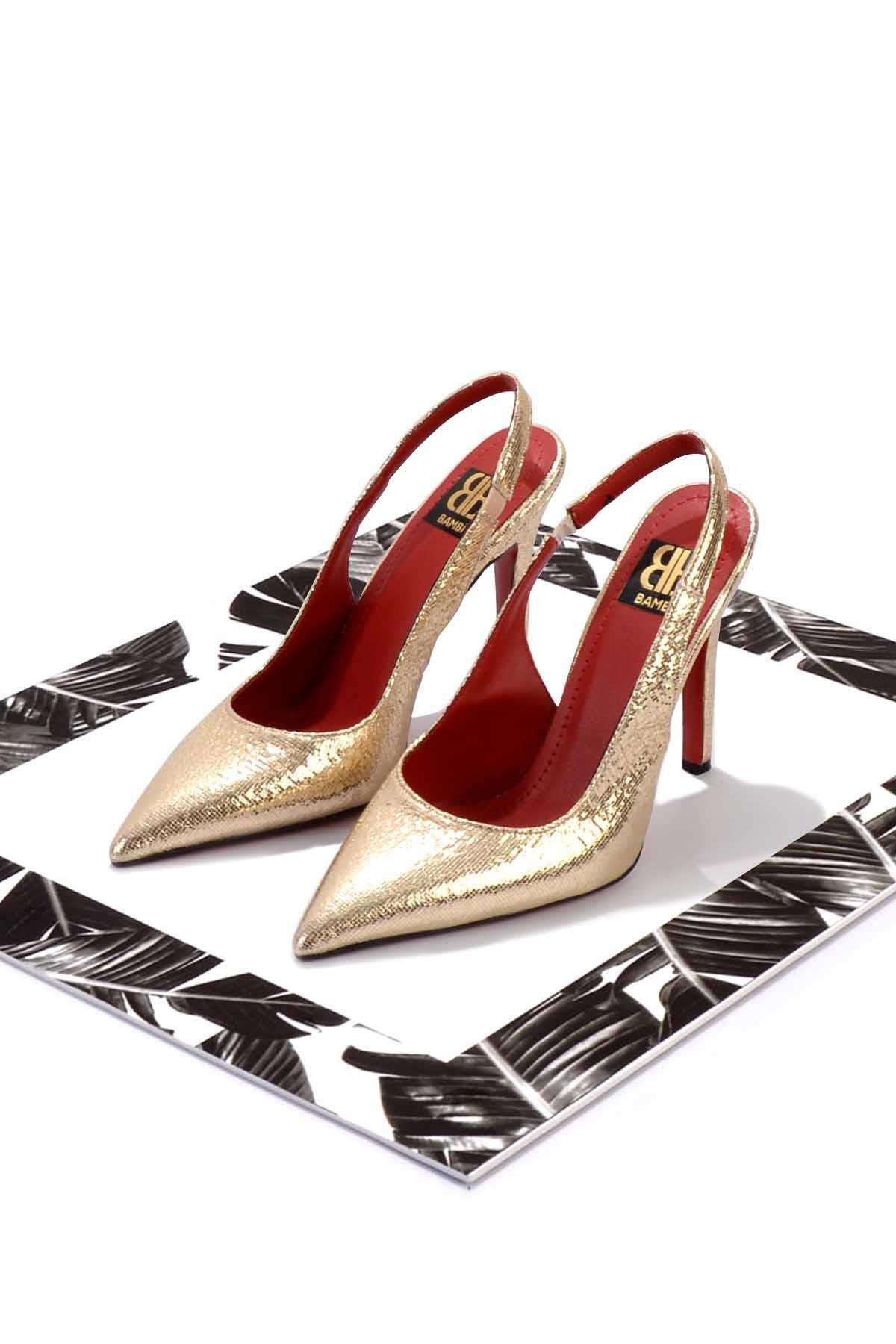 Bambi Altın Kırışık Kumaş Kadın Klasik Topuklu Ayakkabı K01455018204