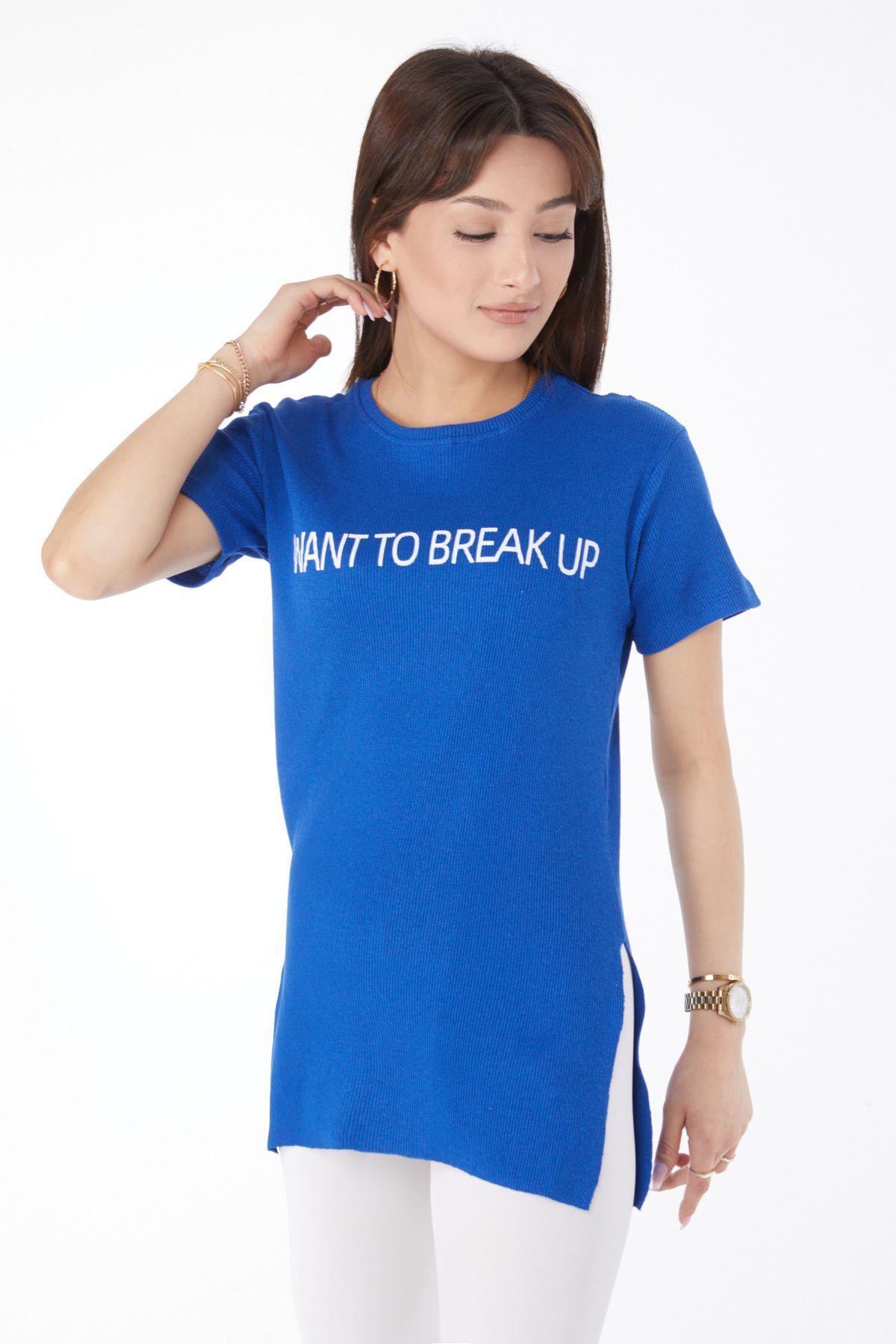 TOFİSA Düz Bisiklet Yaka Kadın Mavi Baskılı Yırtmaçlı T-shirt - 24791