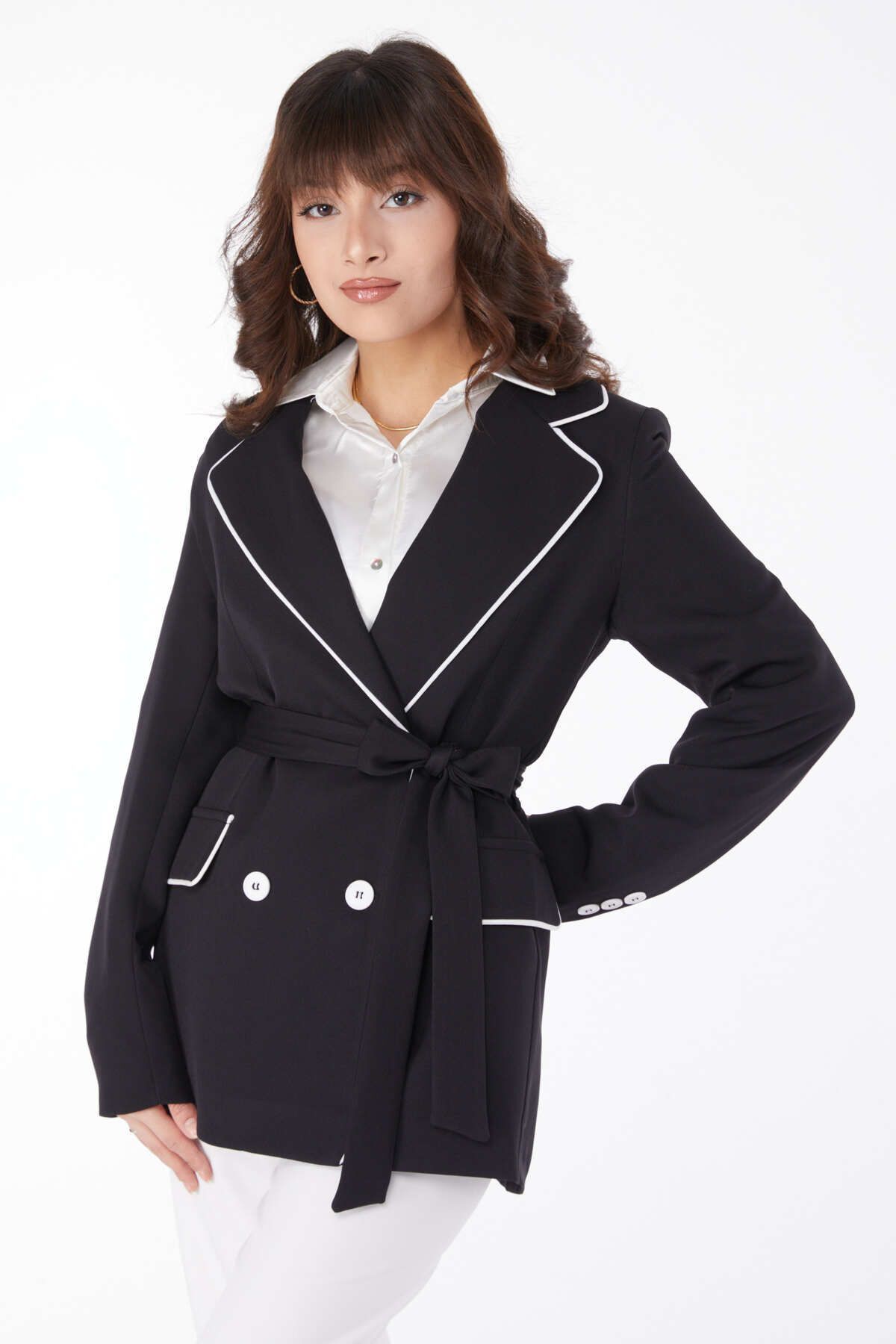 TOFİSA Düz Ceket Yaka Kadın Siyah Kuşaklı Ceket - 25032