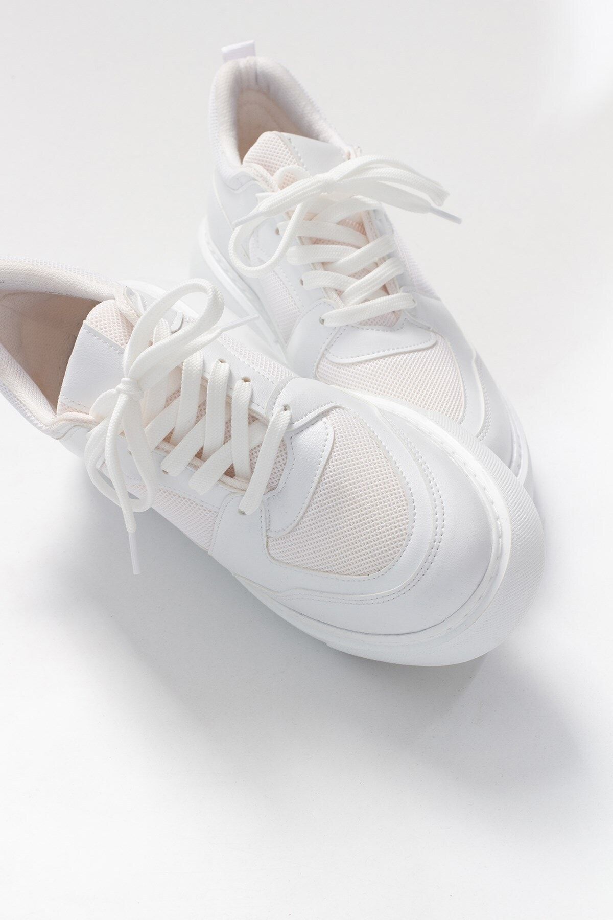 luvishoes Kadın Beyaz Cilt Spor Ayakkabı