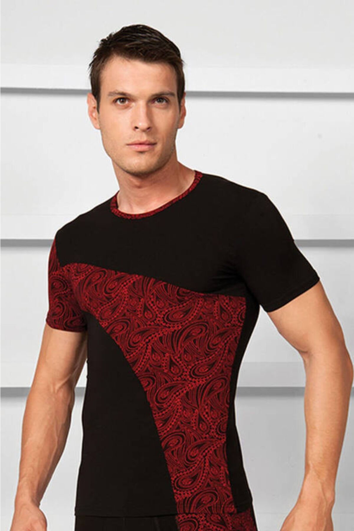 GOLDENBAY Erkek Kırmızı Desen Garnili Spor T-shirt 2502