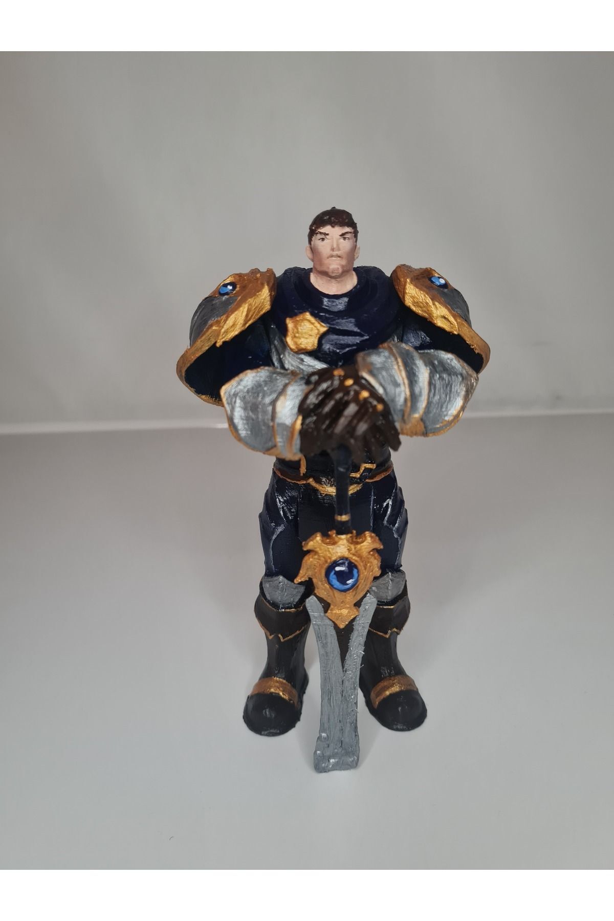 Piriteknoloji Garen (League of Legends) Figürü 15 cm.