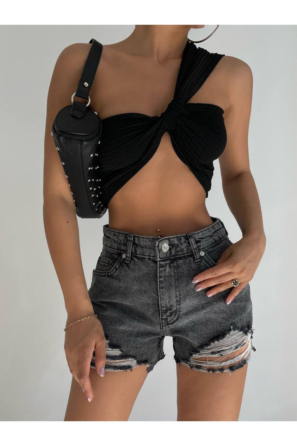 Pubblica Kadın Yüksek Bel Önü Yırtık Detaylı Kot Şort Jean Denim Şort