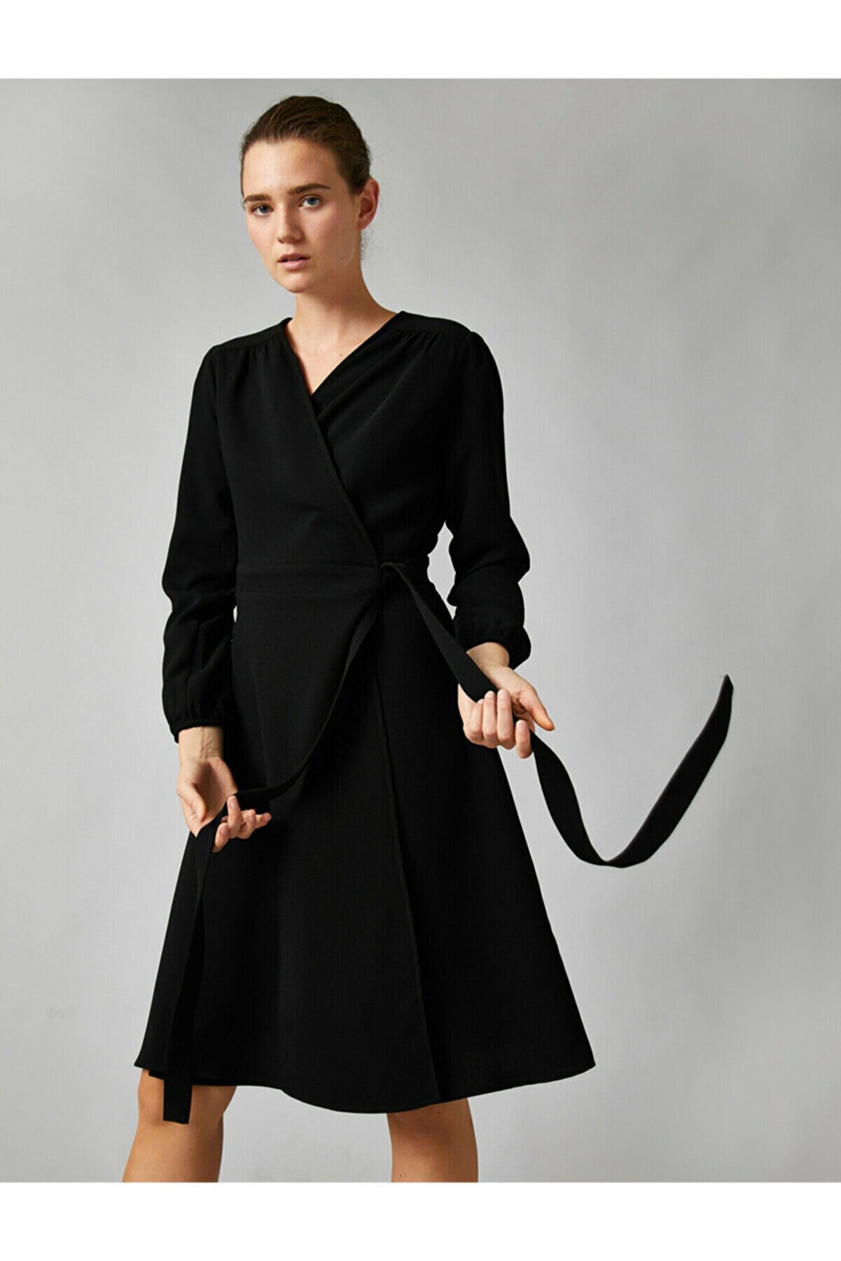 Koton Kadın Siyah V Yaka Uzun Kollu Wrap Elbise
