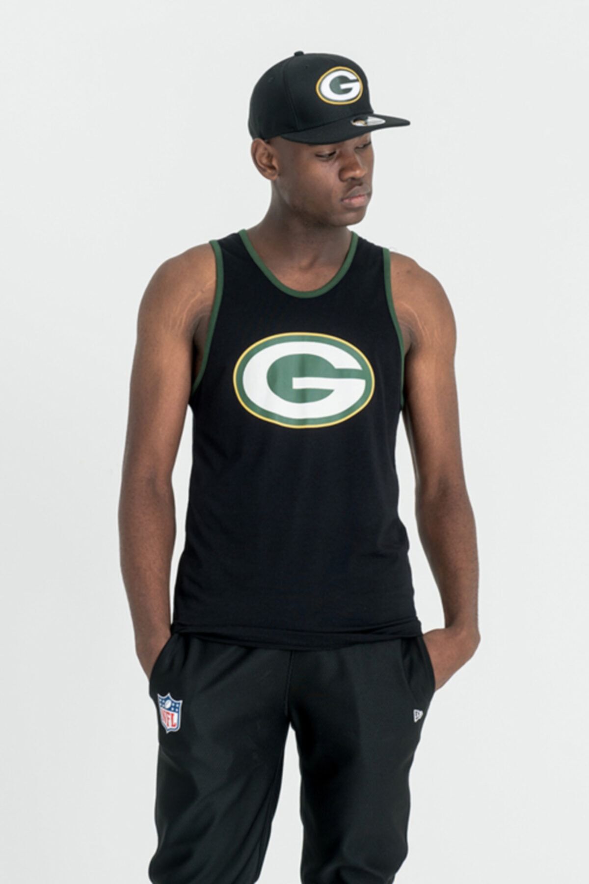 NEW ERA Erkek Siyah Green Bay Packers Kolsuz Askılı Tshirt