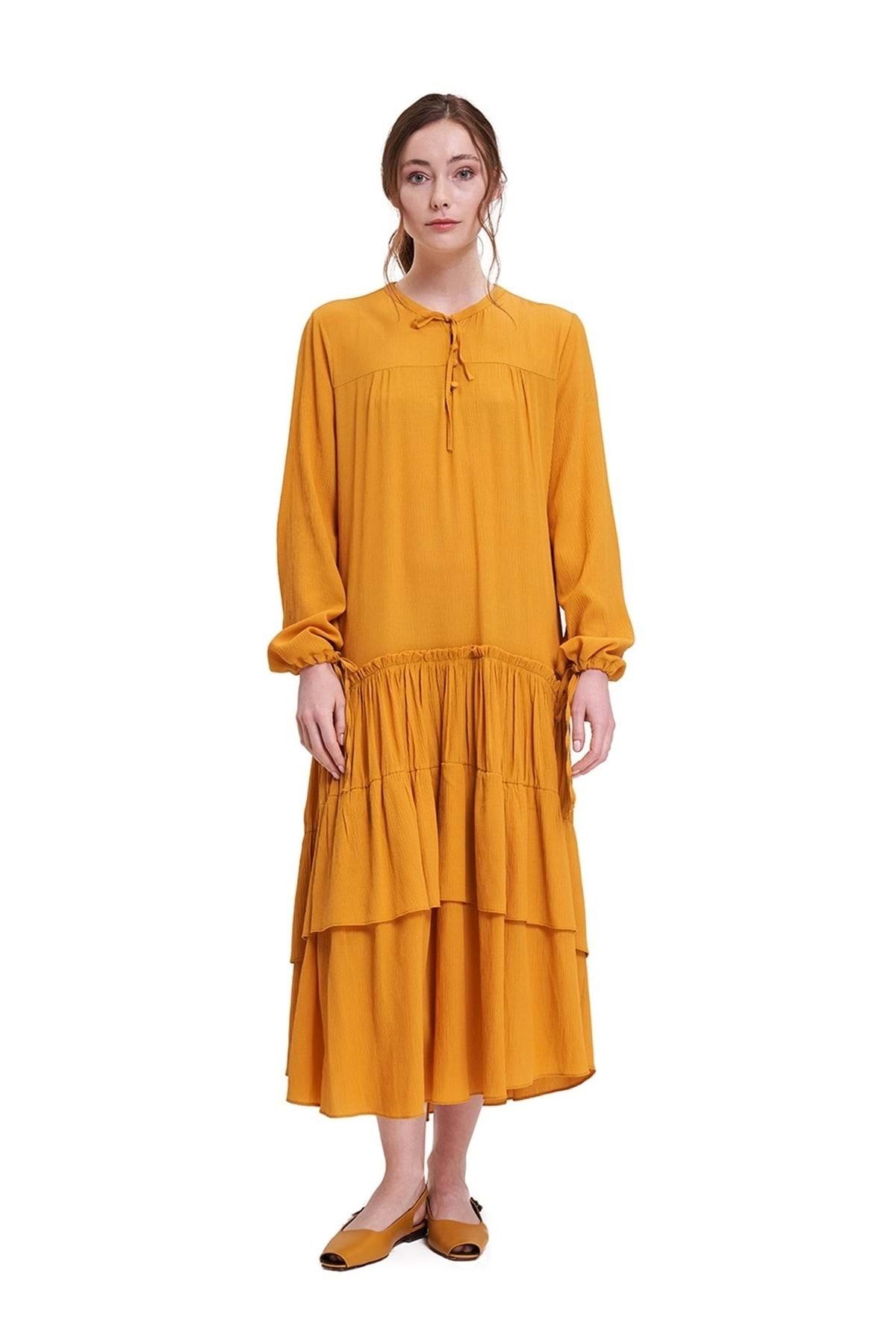 Mizalle Kadın Hardal Sarısı Kolları Büzgülü Kat Detaylı Elbise 20ygmzl1010026