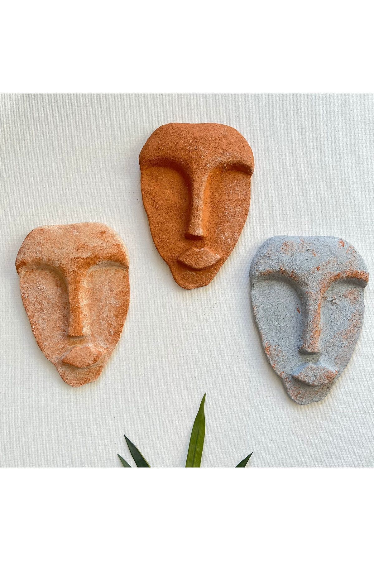 Mes Reves El Yapımı Taş Heykel Soyut Yüz Maske 3'li Set, Modern beton,eskitme taş görünümlü duvar dekor