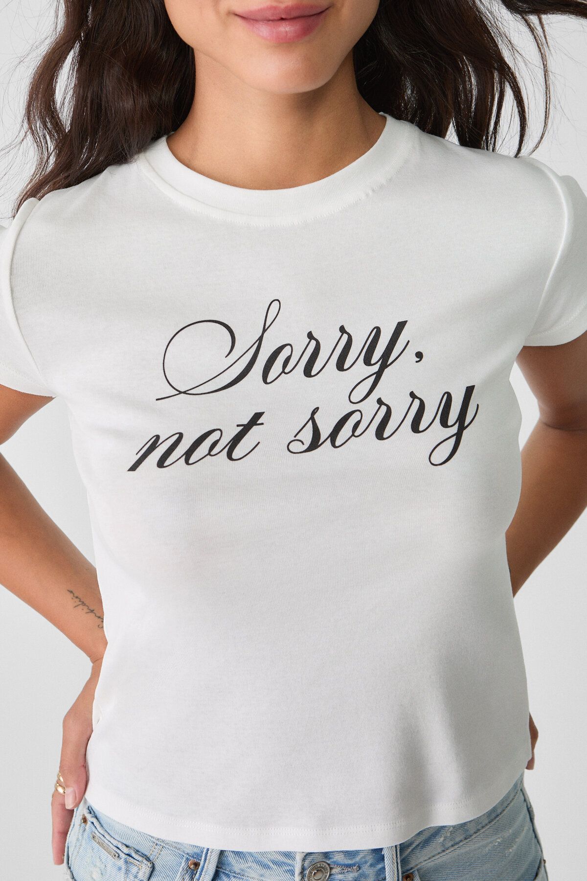 Stradivarius Sorry baskılı t-shirt
