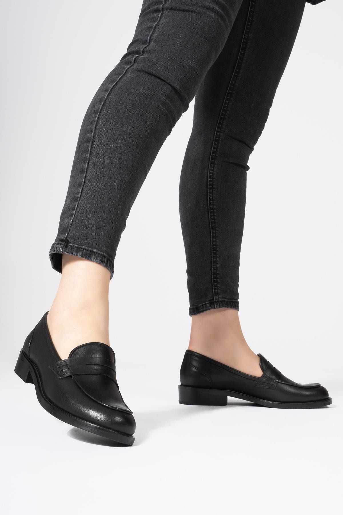 CZ London Hakiki Deri Kadın Günlük Bağcıksız Klasik Loafer Ayakkabı