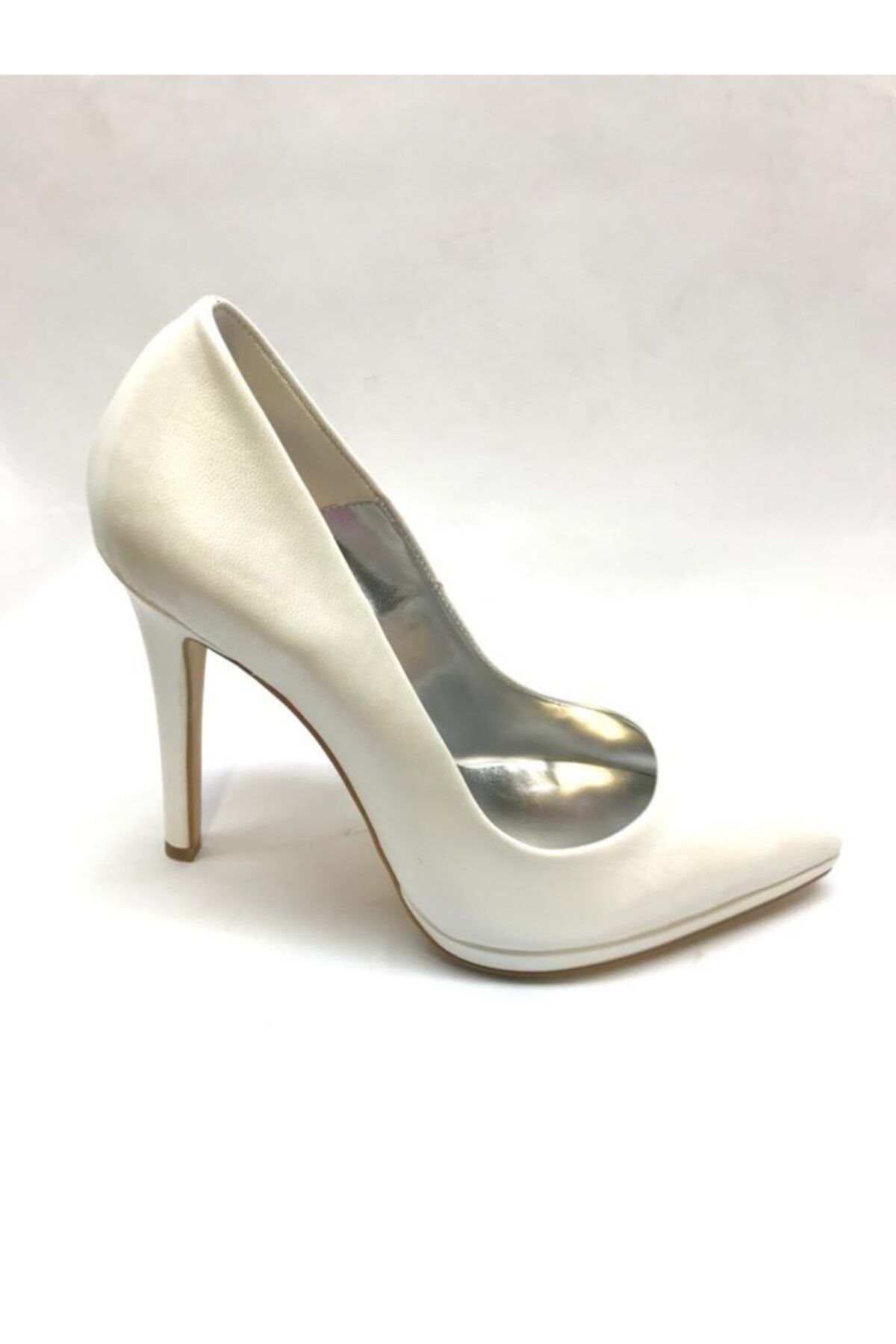 İnci Hakiki Deri Beyaz Kadın Klasik Topuklu Ayakkabı 120110628611