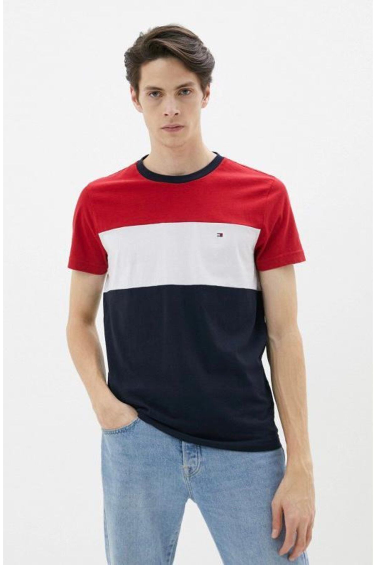 Tommy Hilfiger Capsule Collection White / Red Color Block T-shirt With Icon Logo Detail