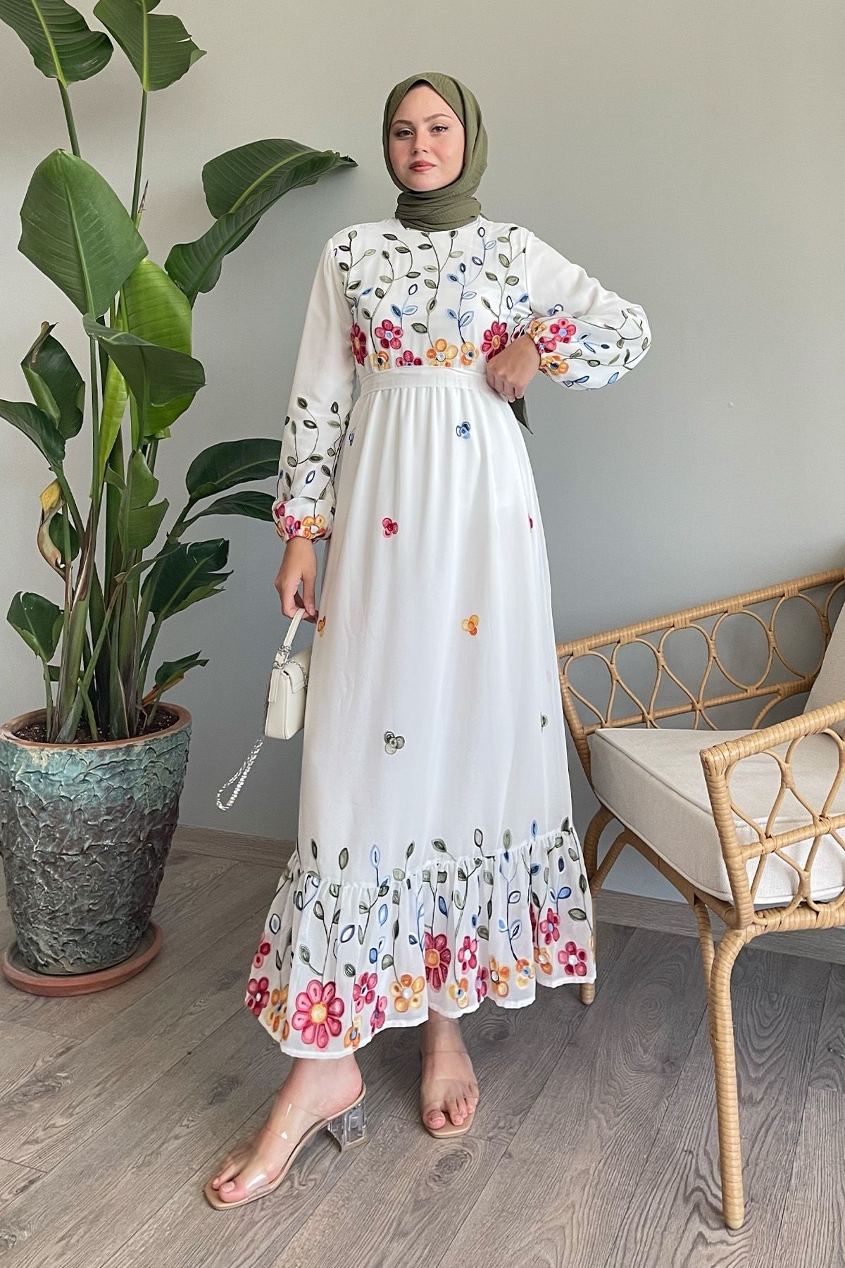 InStyle Çiçekleri Papatya Şifon Elbise - Beyaz