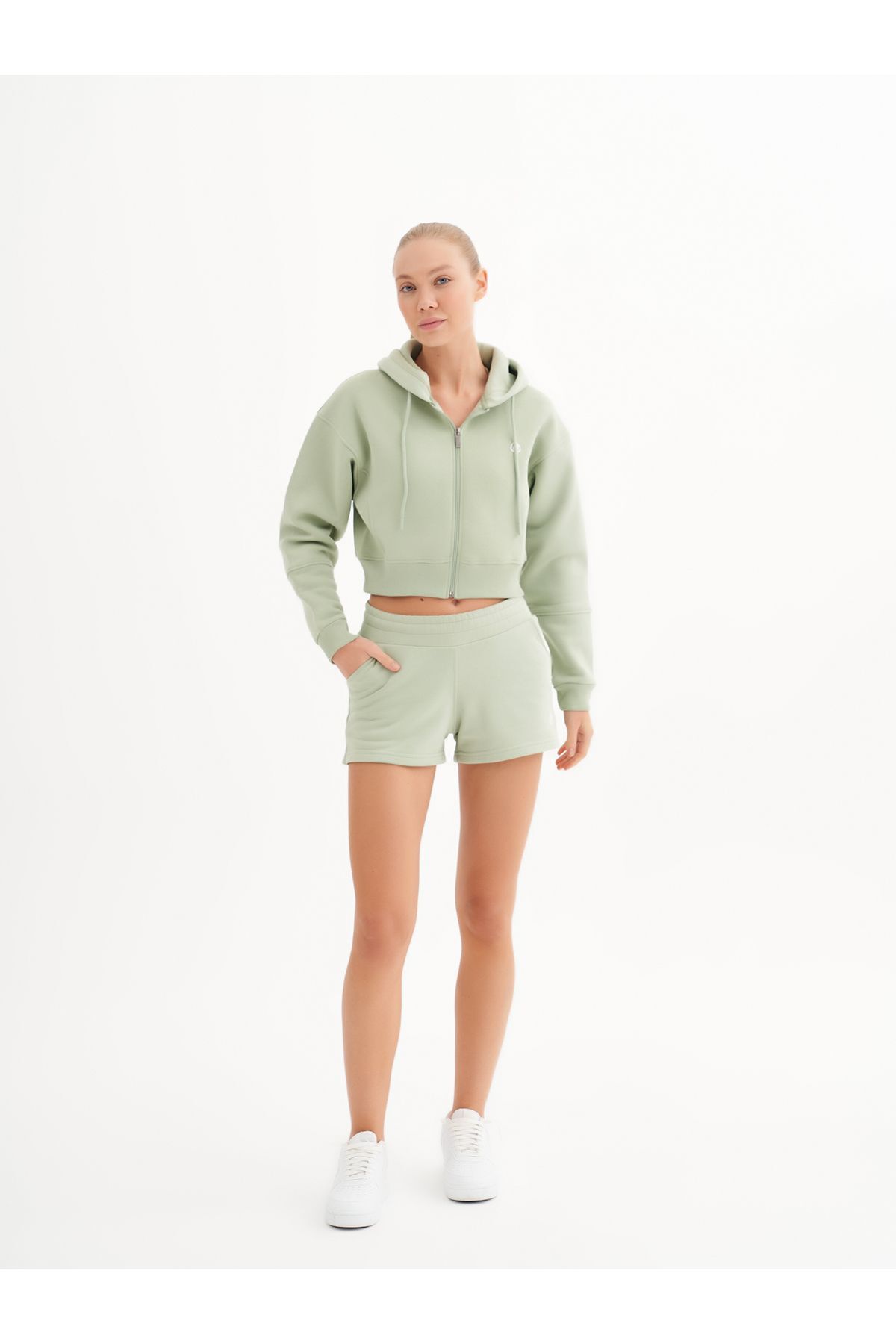 qlu Infinity Collection Kadın Şort