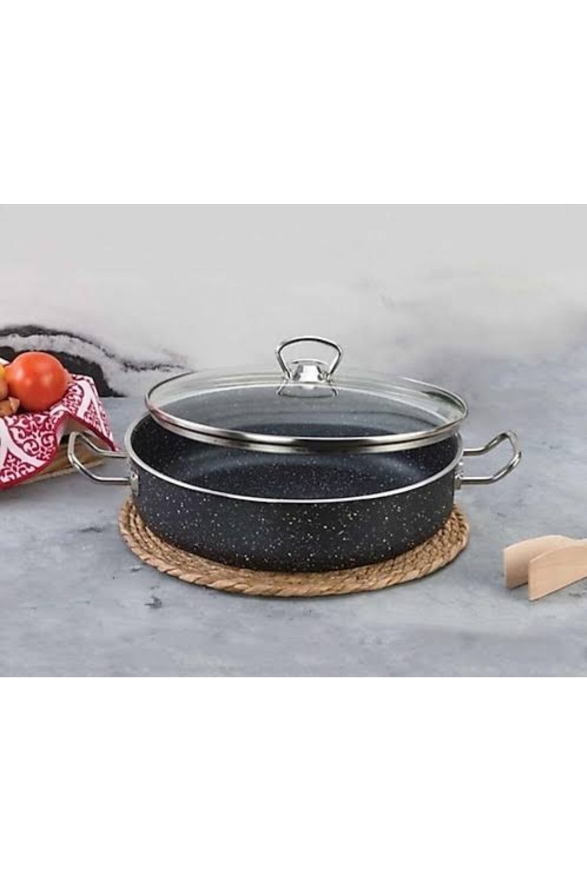 Tuna 32 Cm Sevde Metal Kulp Basık Granit Tencere - Siyah