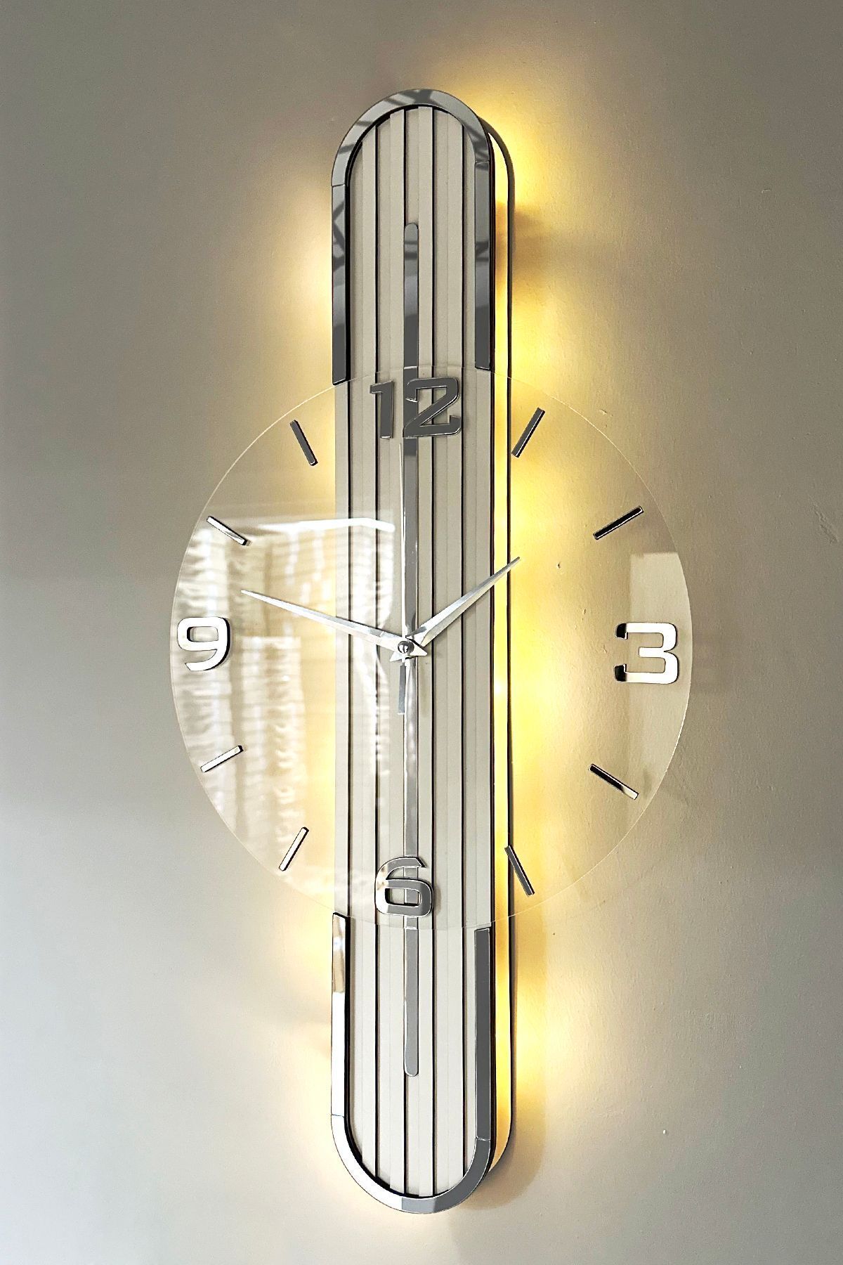 aSSe Tasarım Stylish Design-aynalı-65cm-pilli Led-sessiz Mekanizma- Bey- Bey-gümüş Tr Rakam