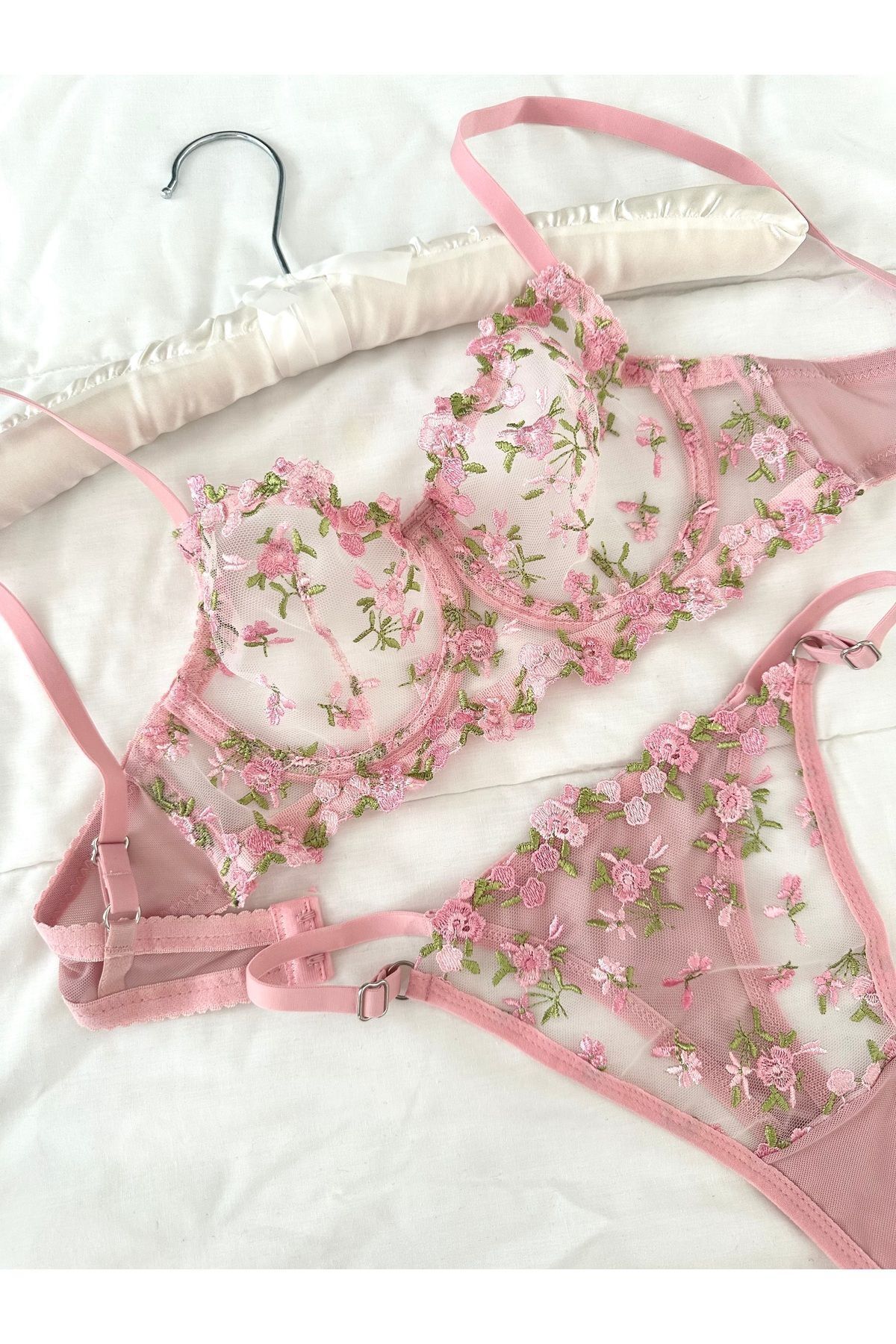 Feruzdesign Robin Pembe Bralet Takımı