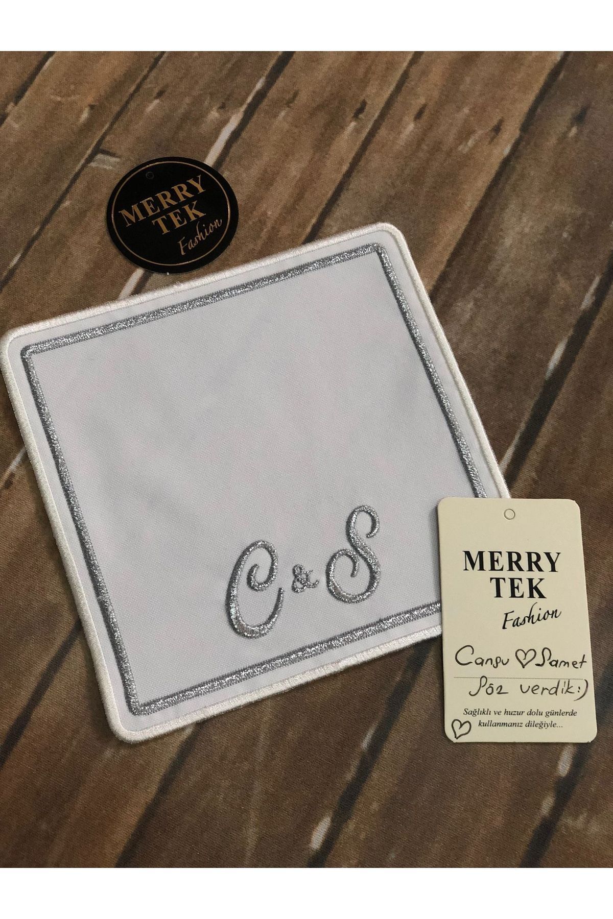 MERRY TEK Söz Kahve Sunum Peçetesi Harf Isimli Gümüş Ve Gold Nakış Işlemeli